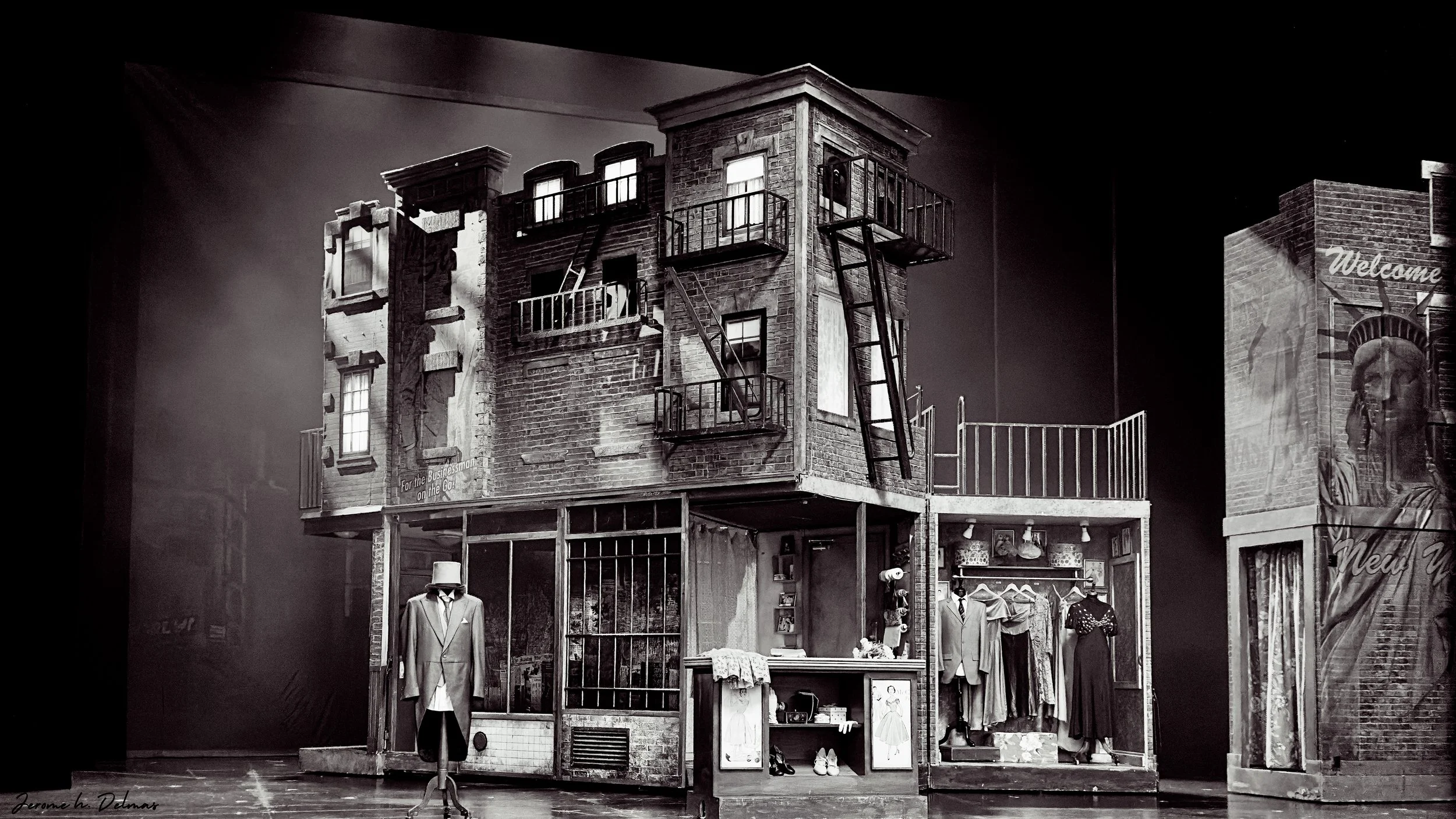 DECOR WEST SIDE STORY