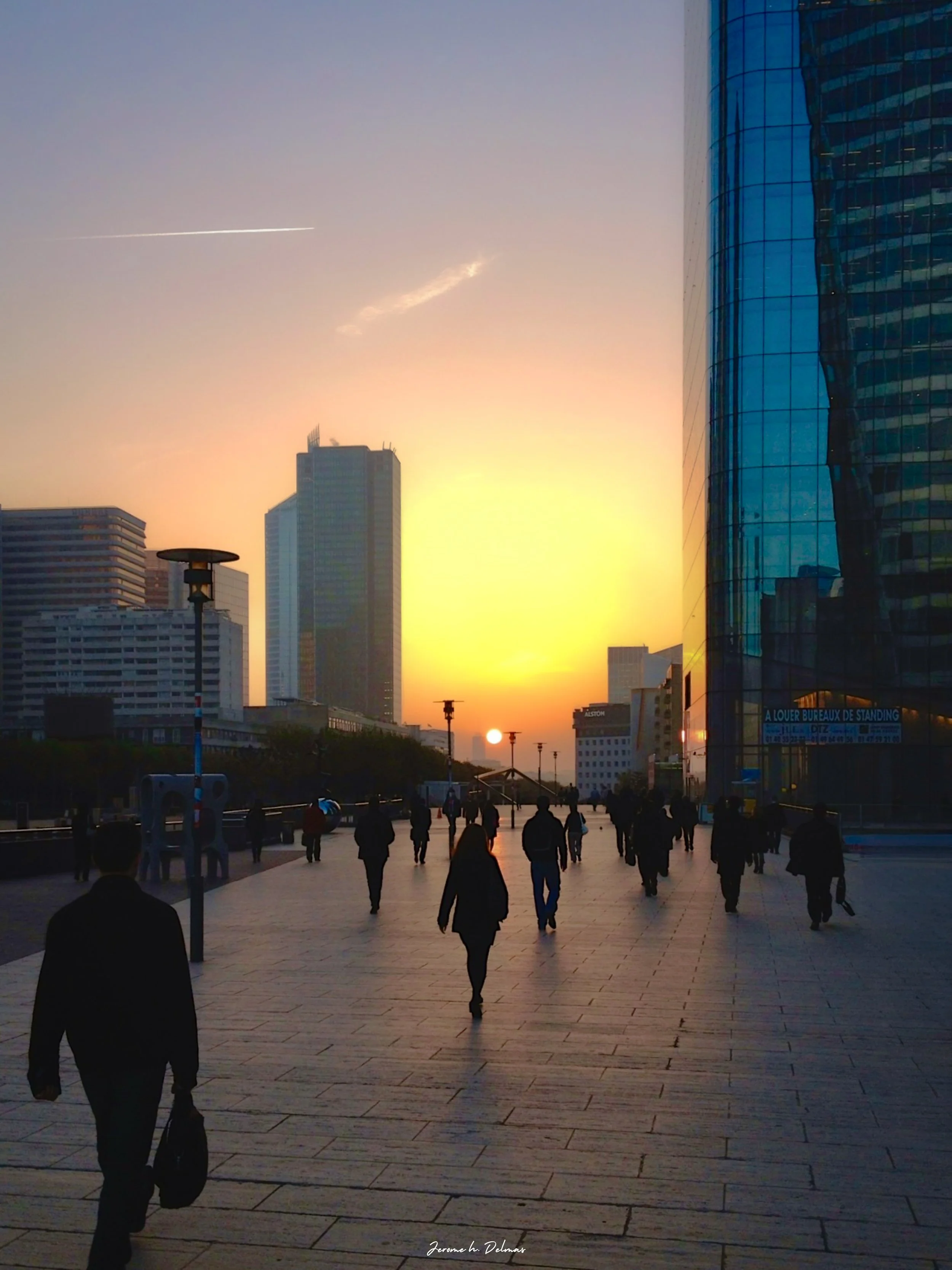 HEURE DE L'EMBAUCHE PARVIS DE LA DEFENSE