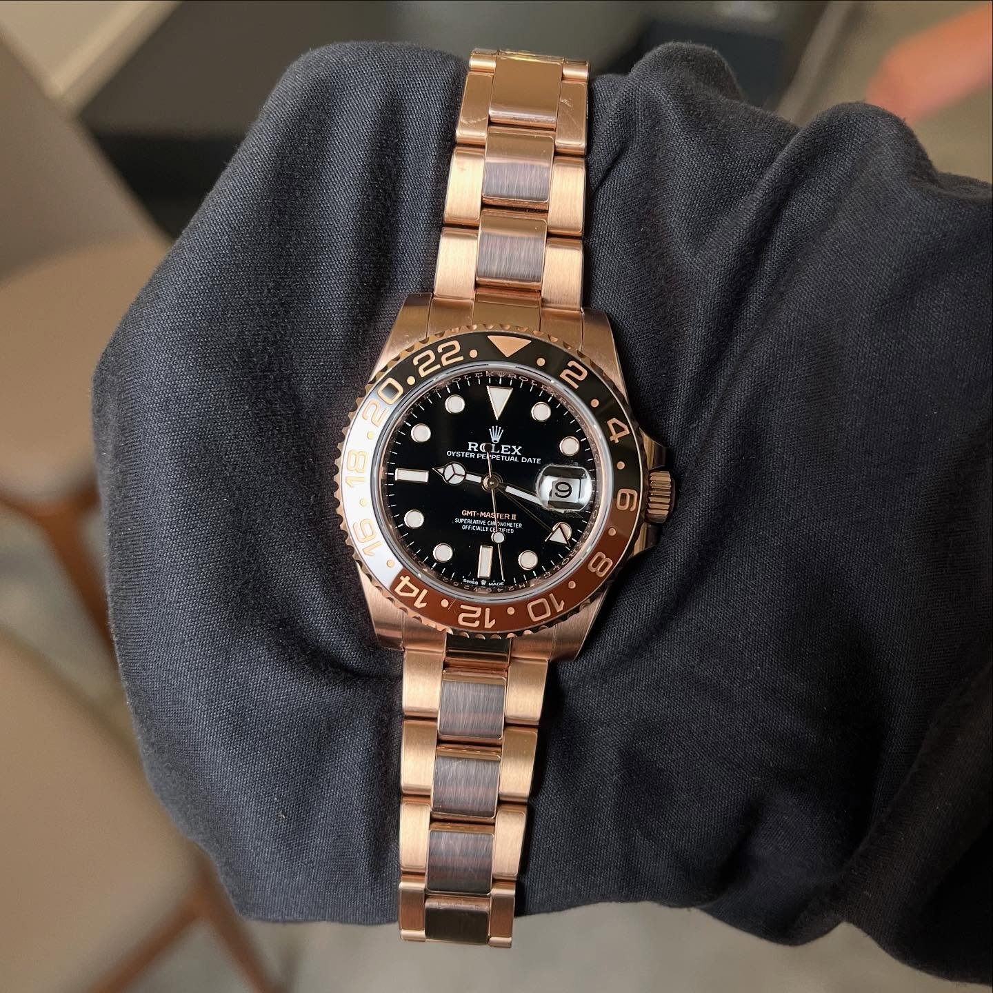 GMT Everose 126715CHNR
#gmt #gmtmaster2 #everosegold #126715chnr #rolex #italy #milan #milano