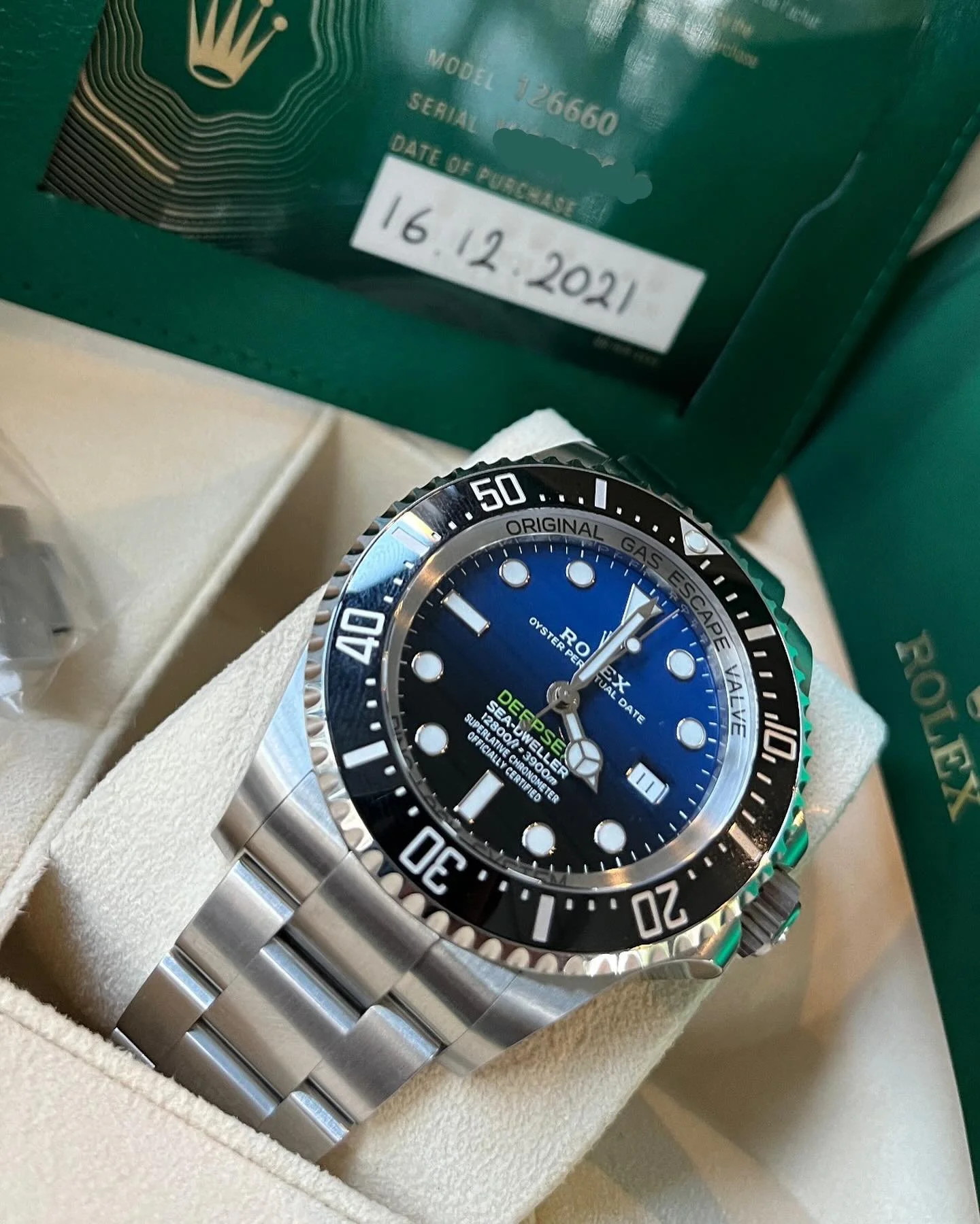 Rolex Deepsea 44mm
Ref. 126660
#jamescameron #deepsea #rolex #44mm #126660 #126660dblue