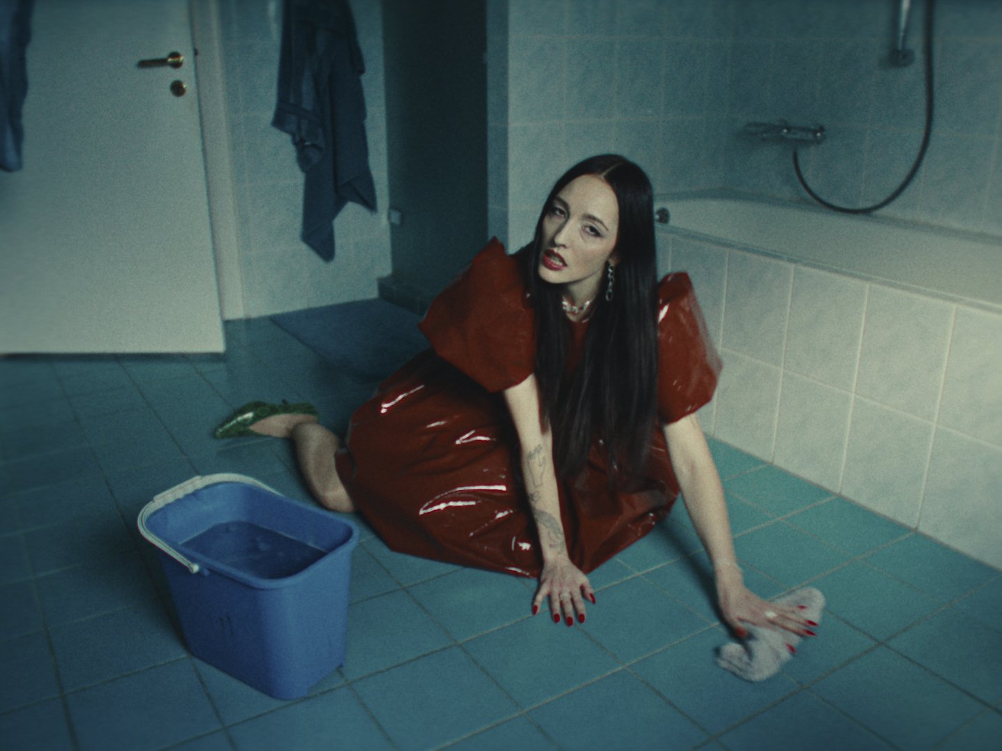 Brimheim_BrandNewWoman-4.jpg