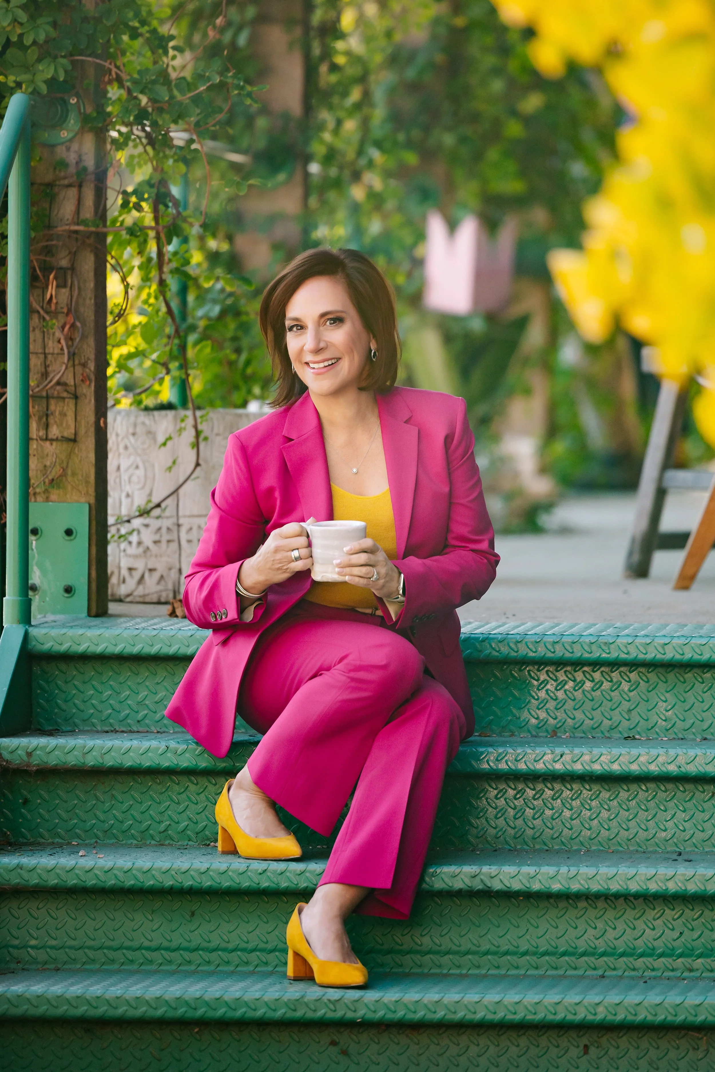 Andrea Liebross business coach for women entrepreneurs outdoor professional photo