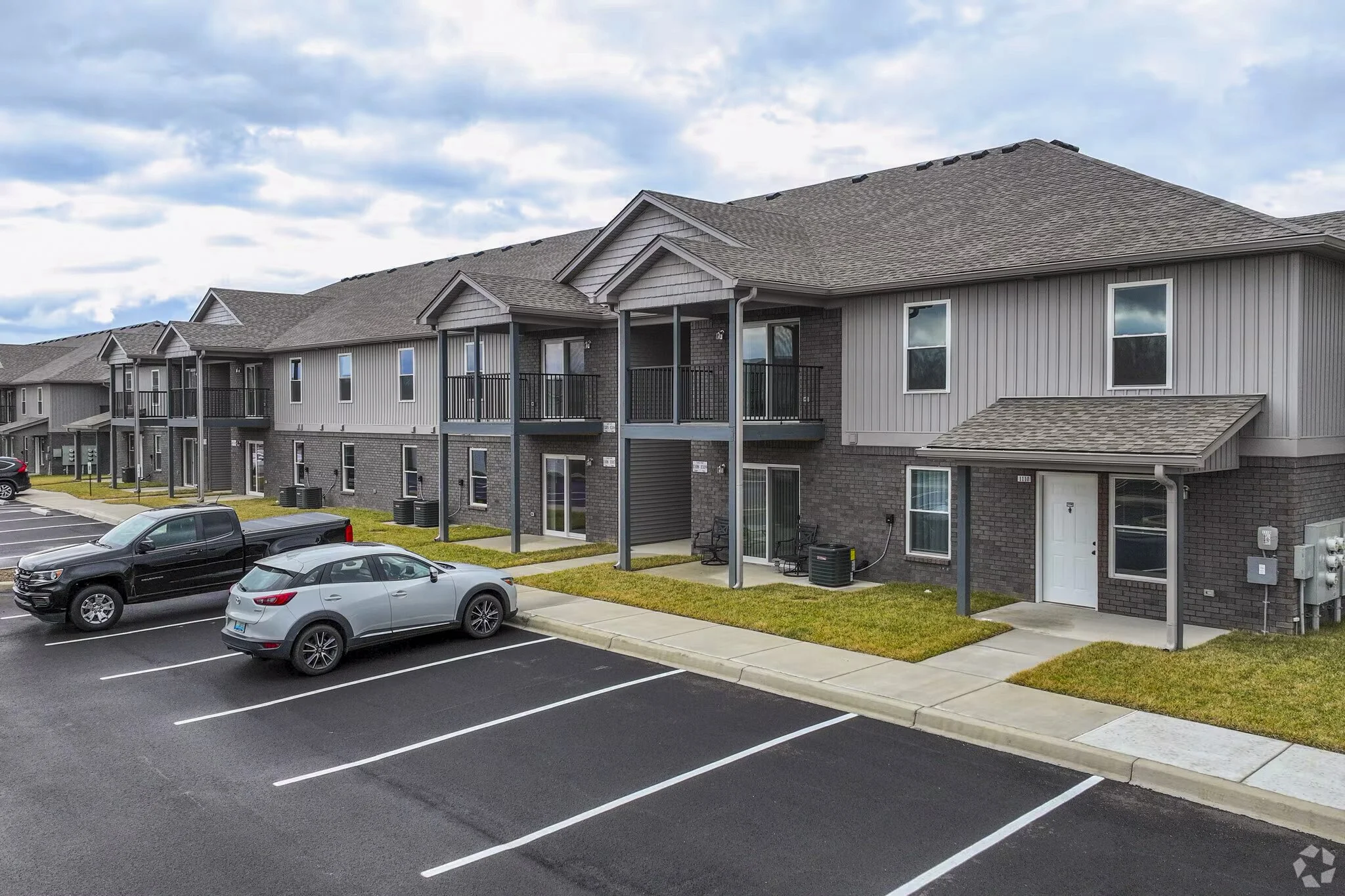 independence-village-la-grange-ky-building-photo (5).jpg