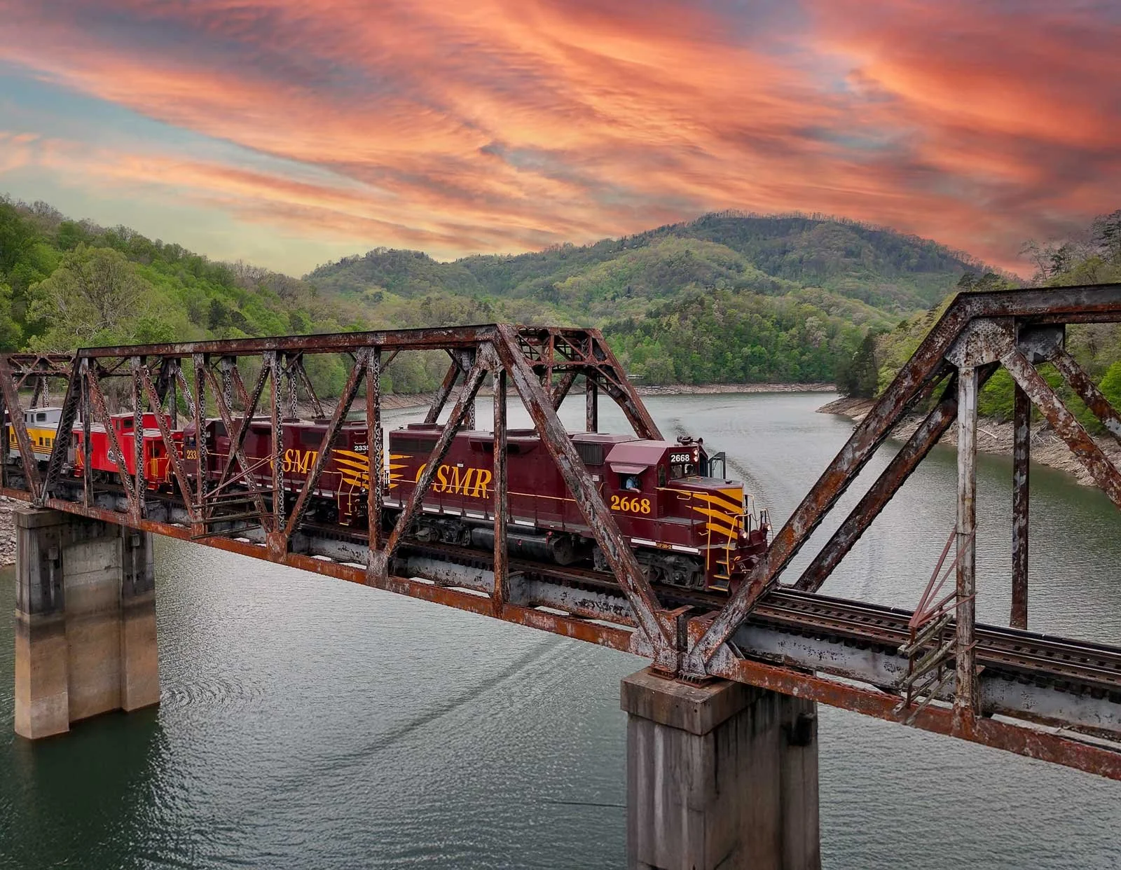 Great Smoky Mountains Music Train
