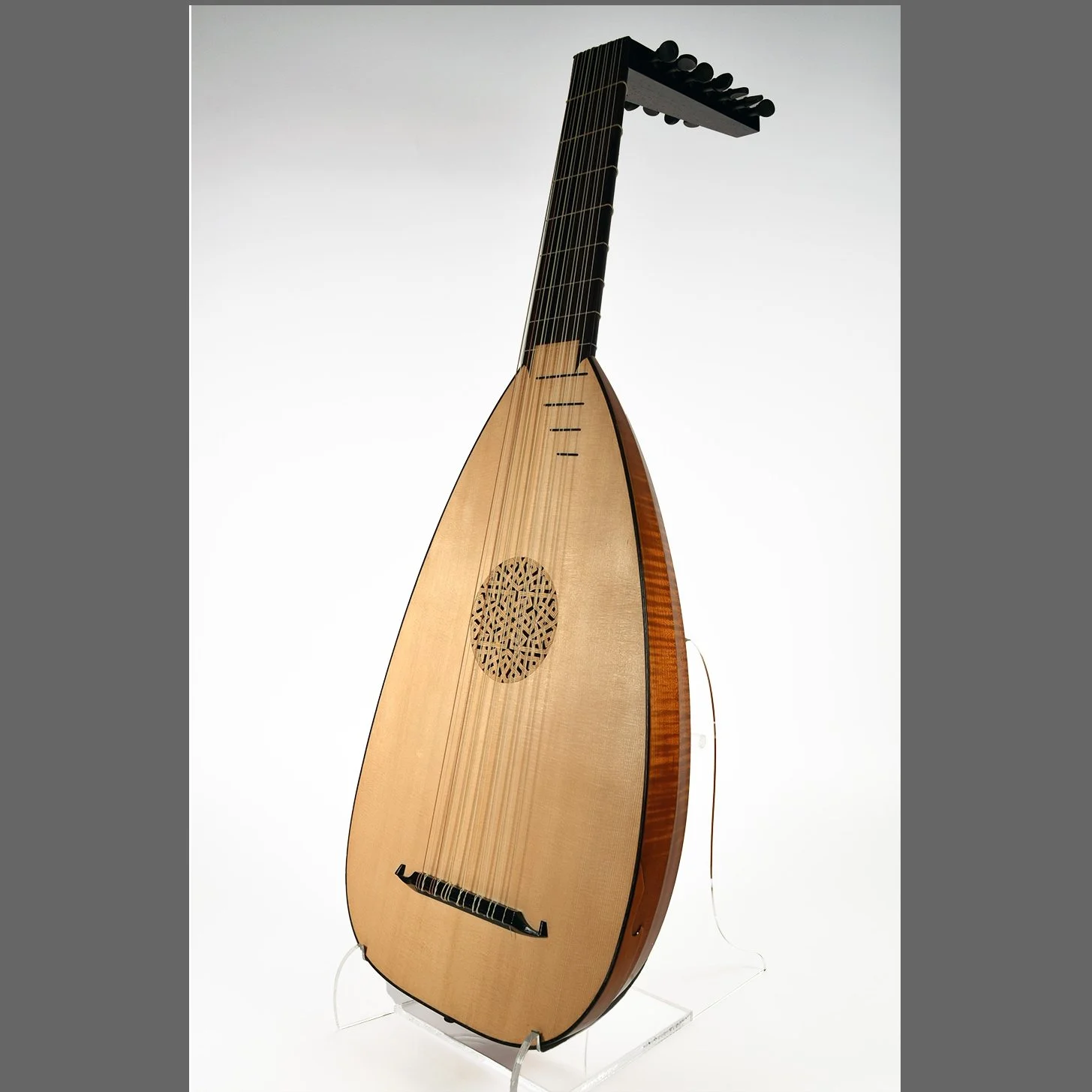 Seven-course Lute