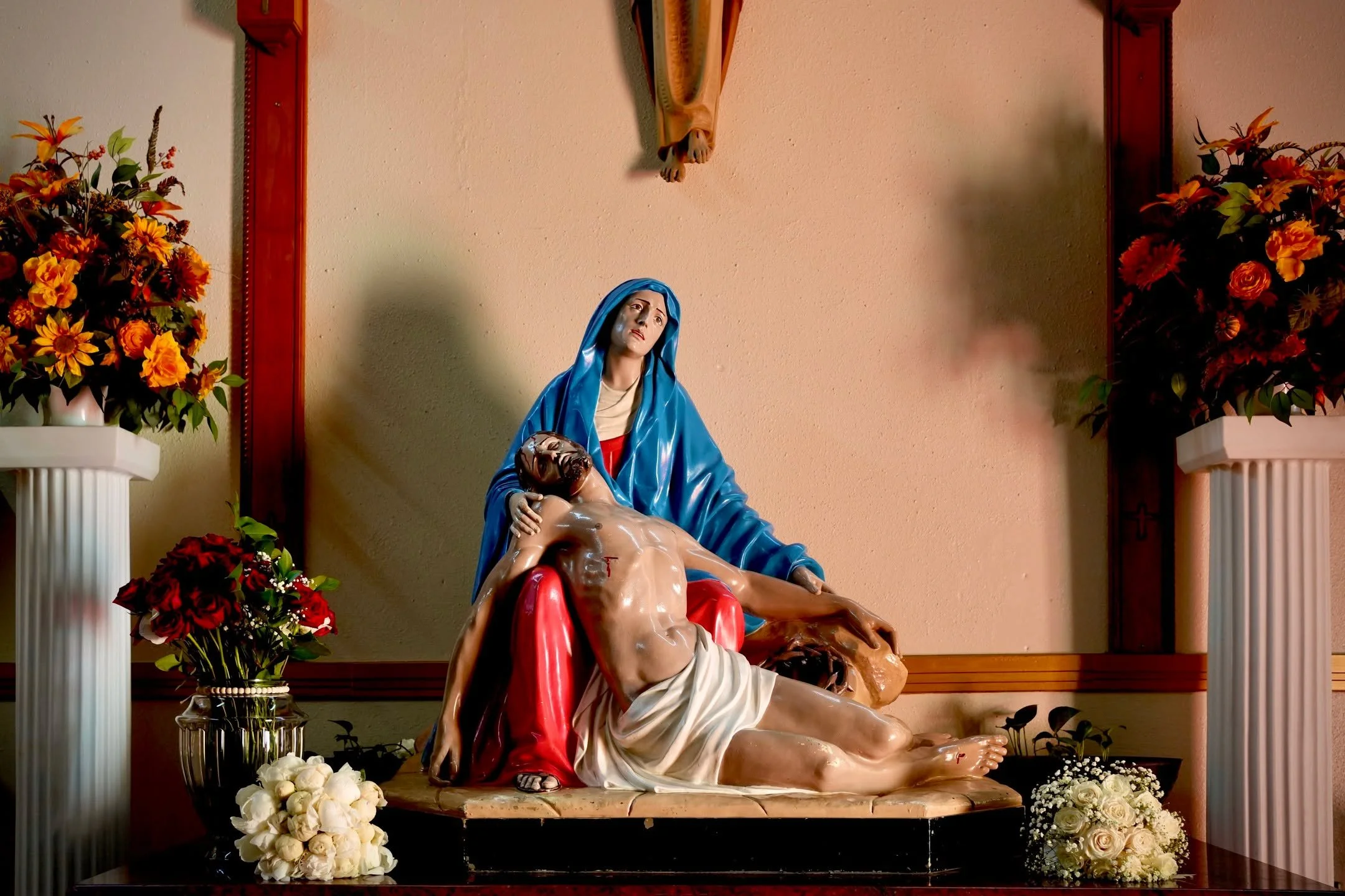 Florals before a wedding. ❤️