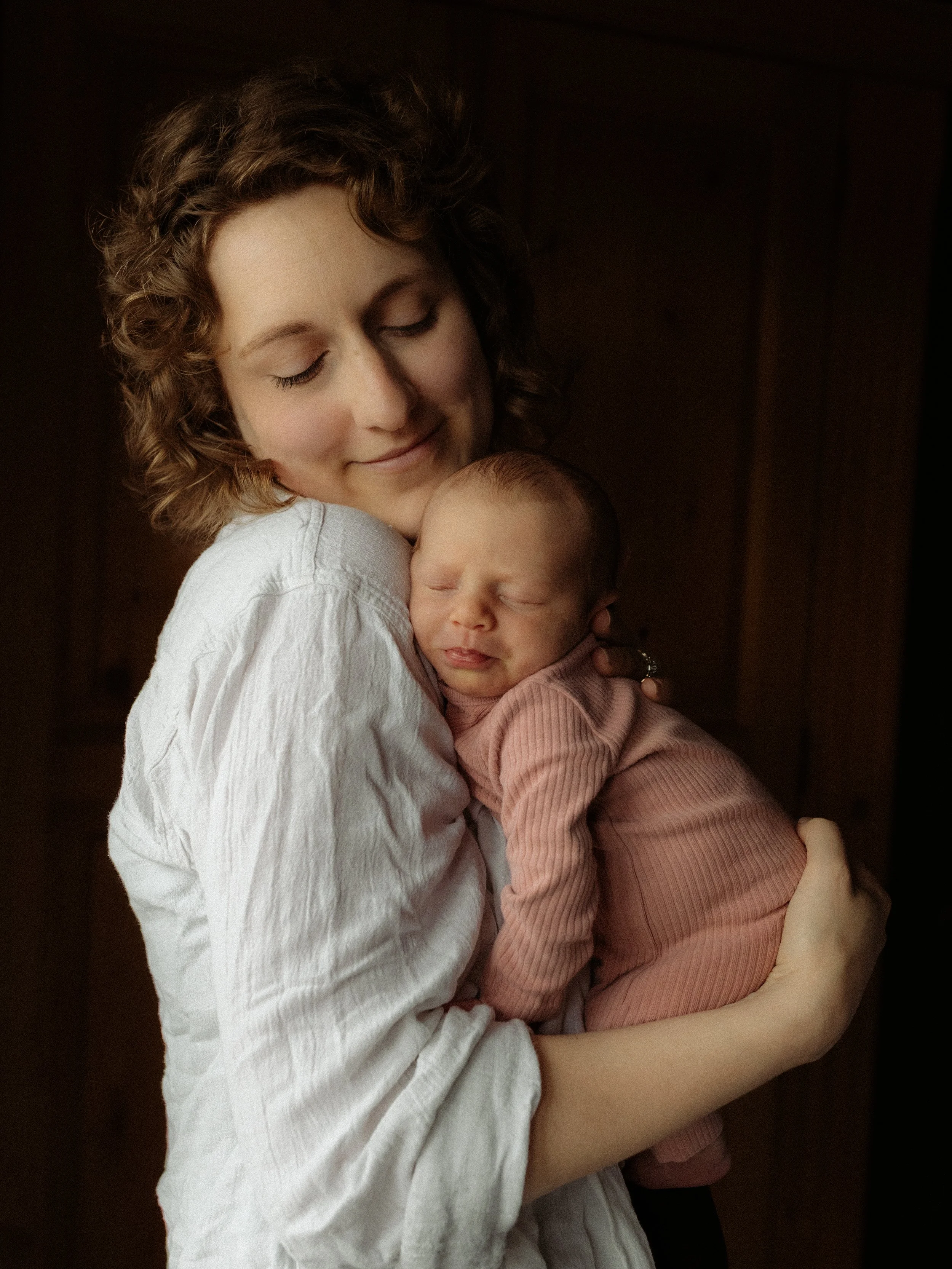 Carlybedwell_Hitchin_Newborn.JPG