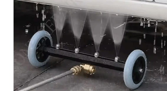 ACQUA AUTO SERVICE DE NETTOYAGE CHASSIS POUR SUPPRIMER SEL BOUE ETC