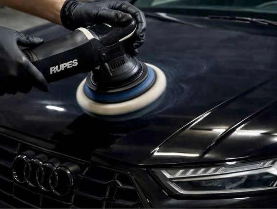 RENOVATION PEINTURE POLISSAGE LUSTRAGE AUDI