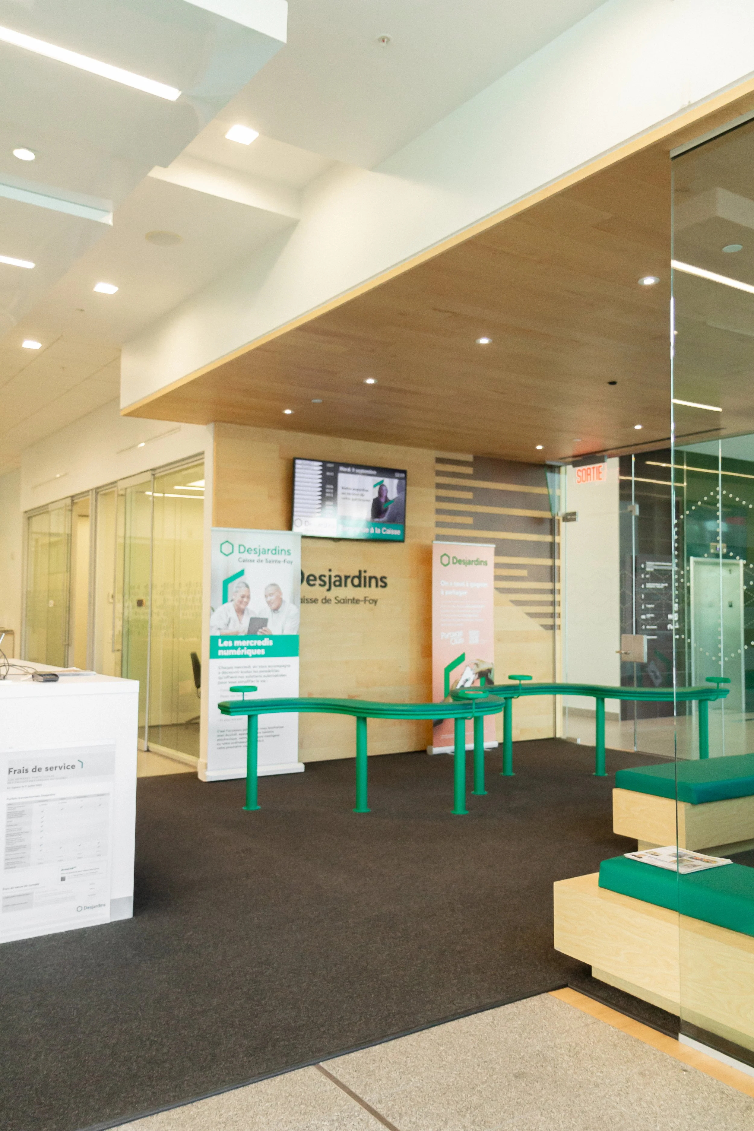 Desjardins-06 (1).jpg