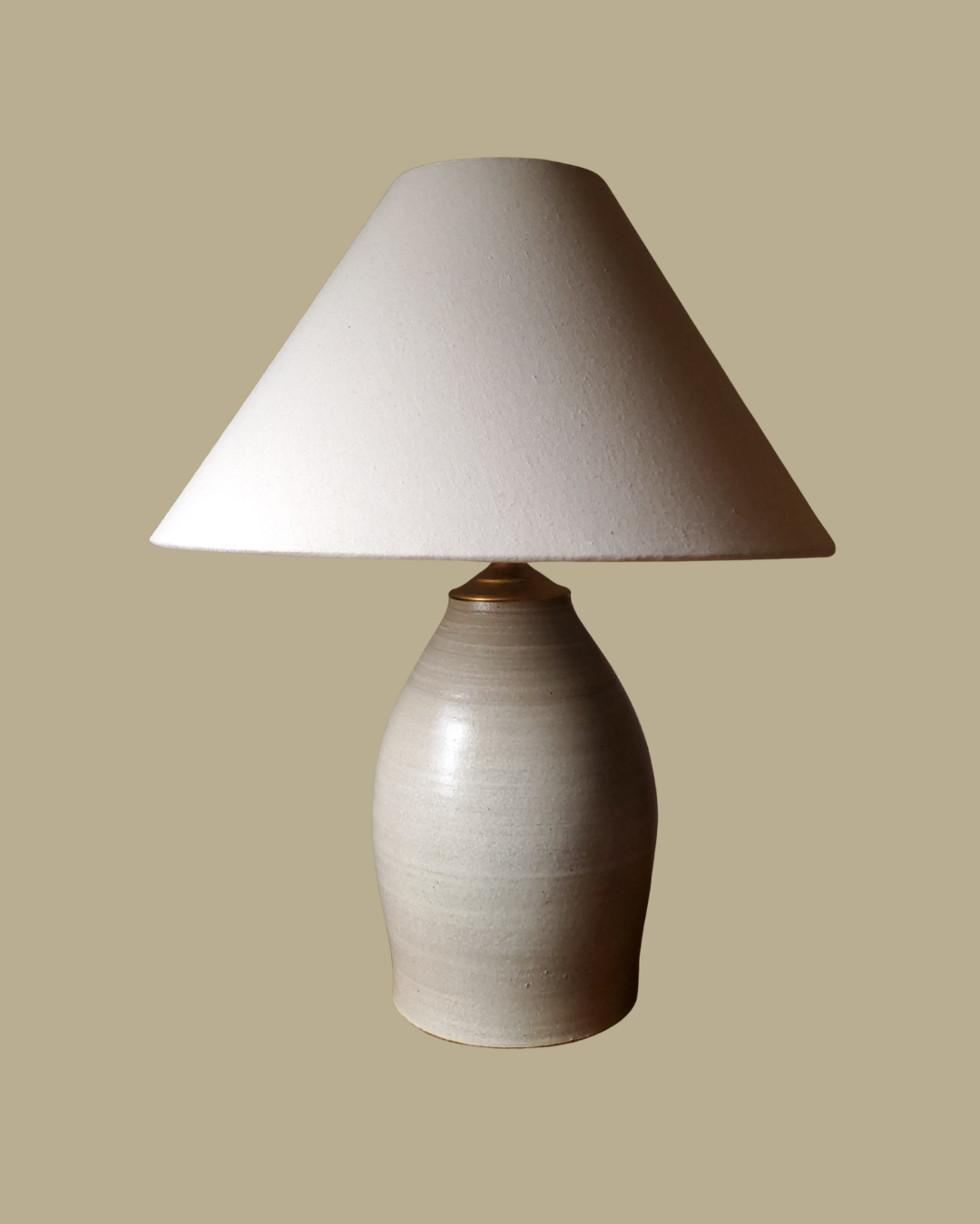 Oval in Bone