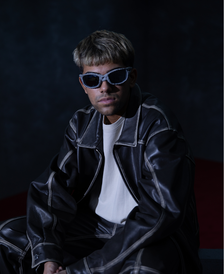 celeb-neon-1.png