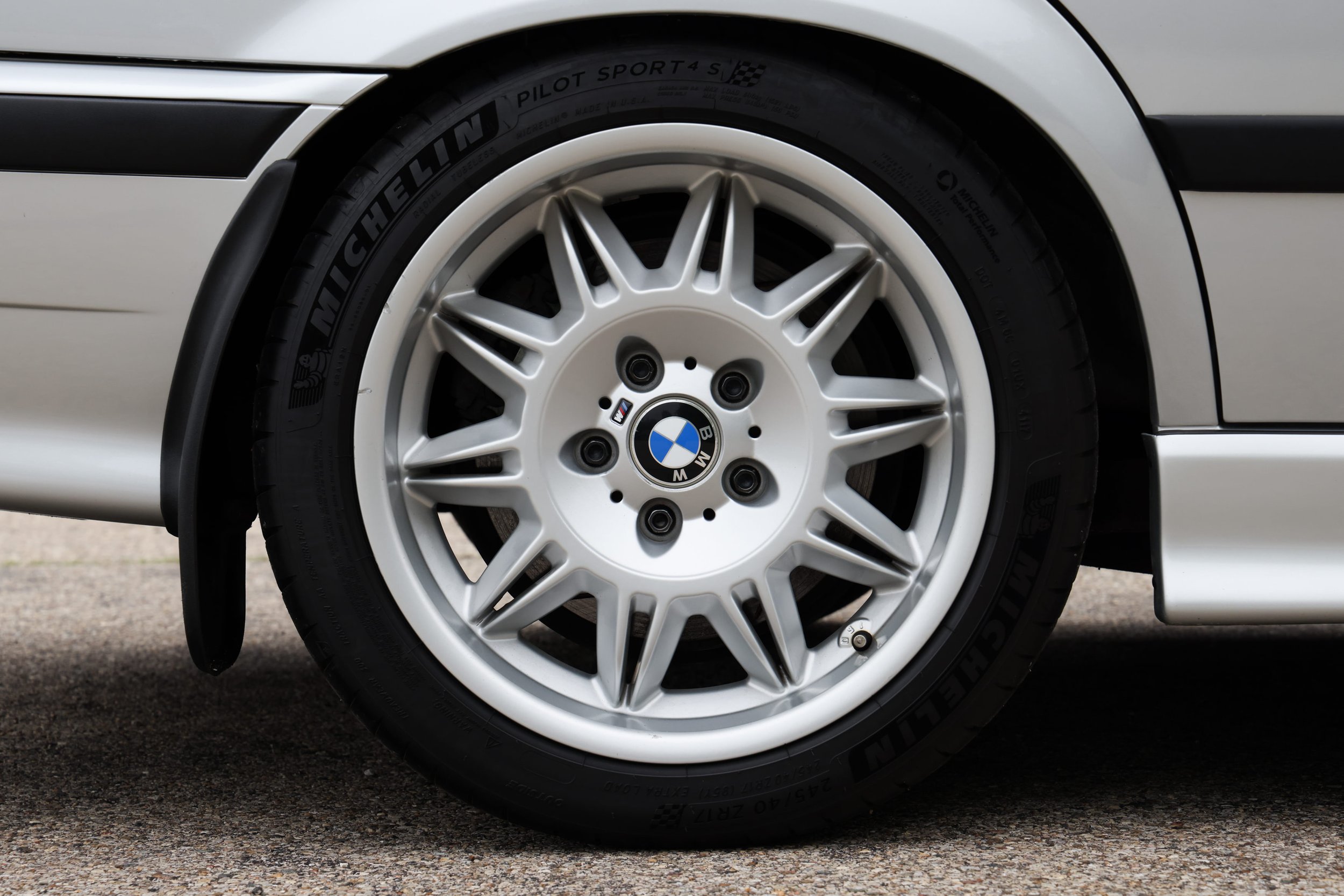 EE09415 - BMW E36 M3 Sedan - Silver - Resized-043.jpg
