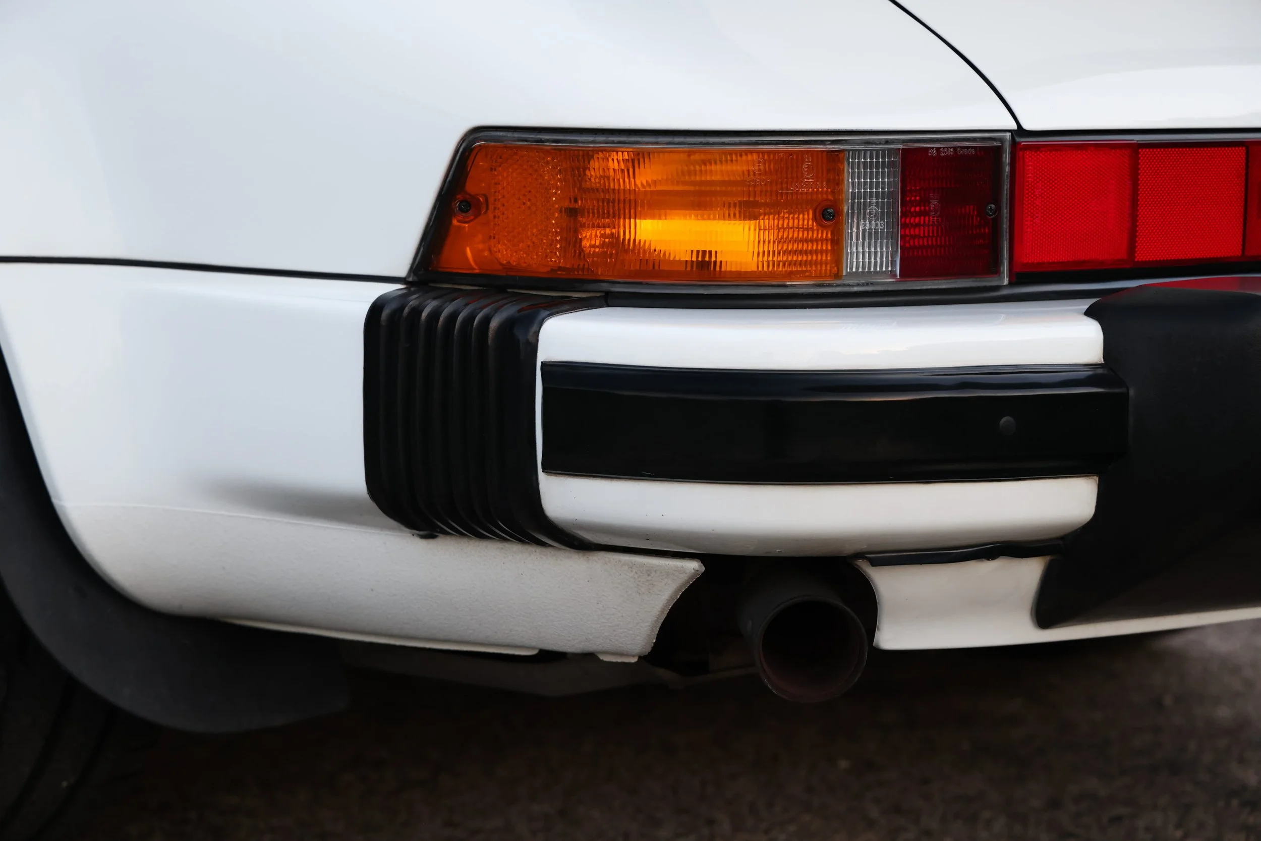 S120447-911 SC-Grand Prix White-Resized-028.jpg