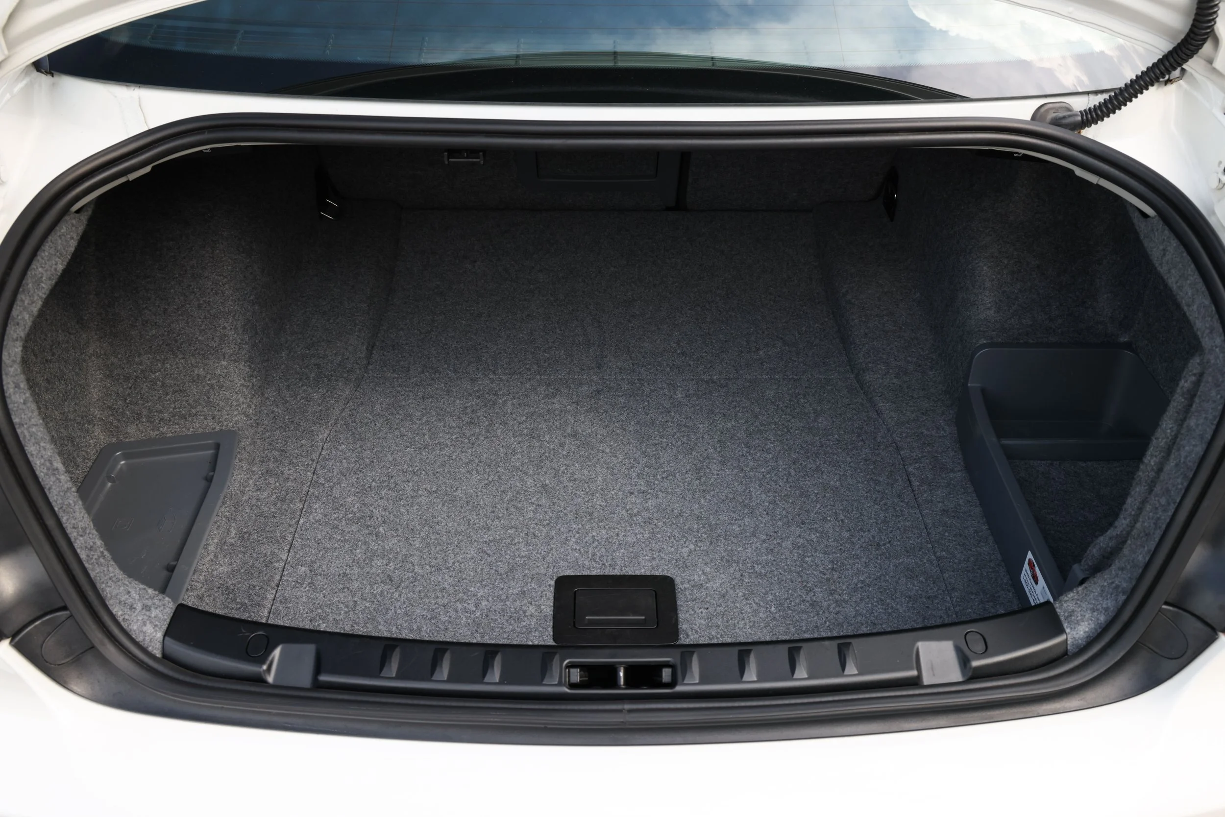 E798636 - E92 M3 - Full Size-063.jpg