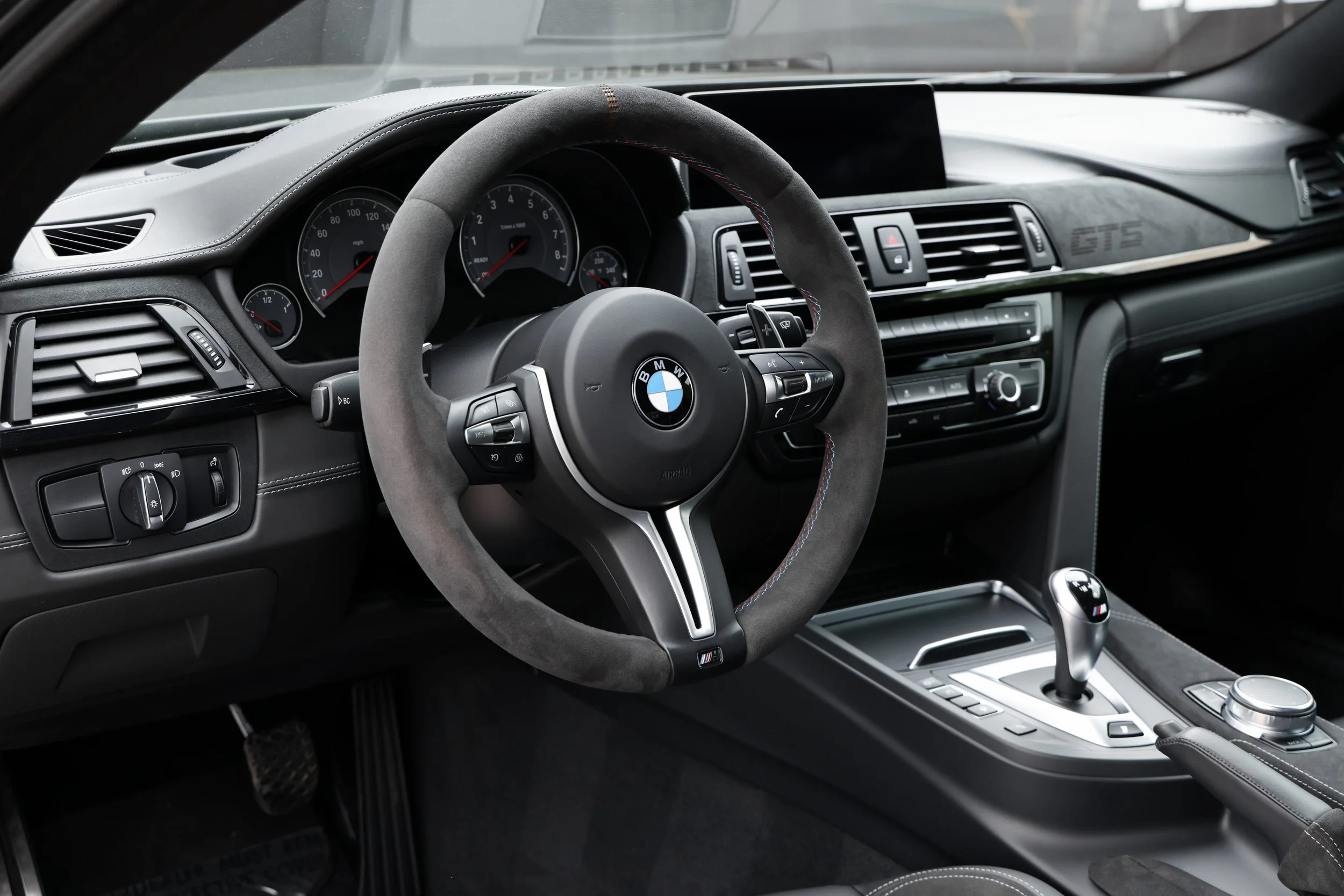 K579070-BMW M4 GTS-Frozen Grey-Resized-065.jpg
