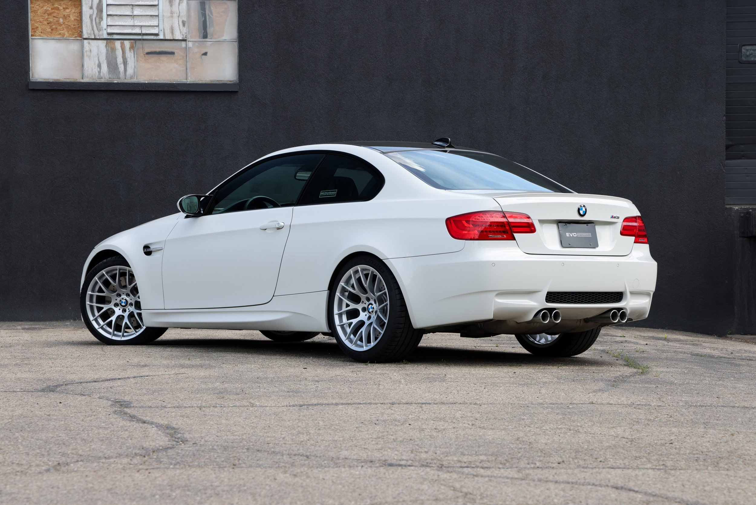 E798636 - E92 M3 - Full Size-007.jpg