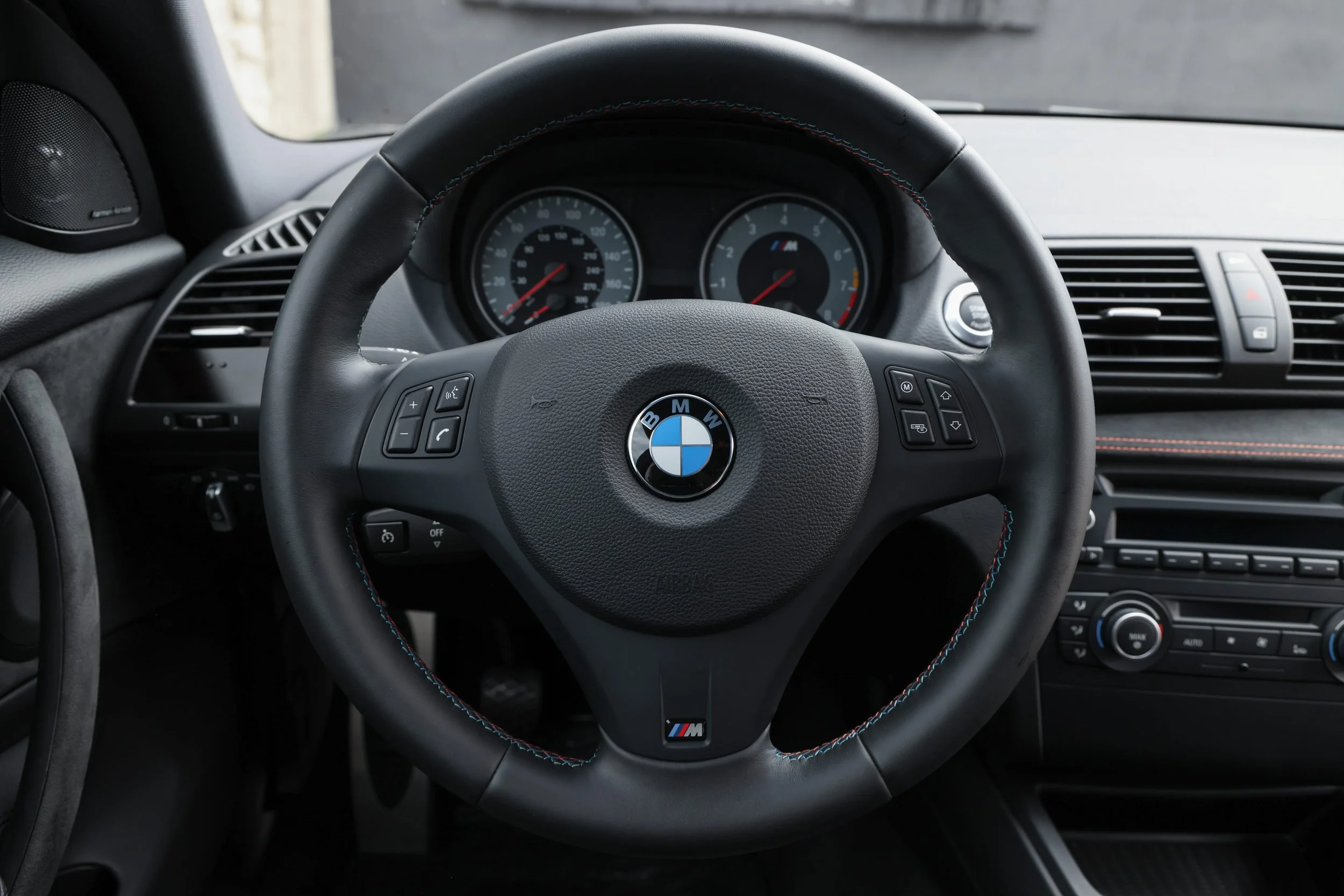 VT47708-BMW 1M-valencia-Resized-54.jpg