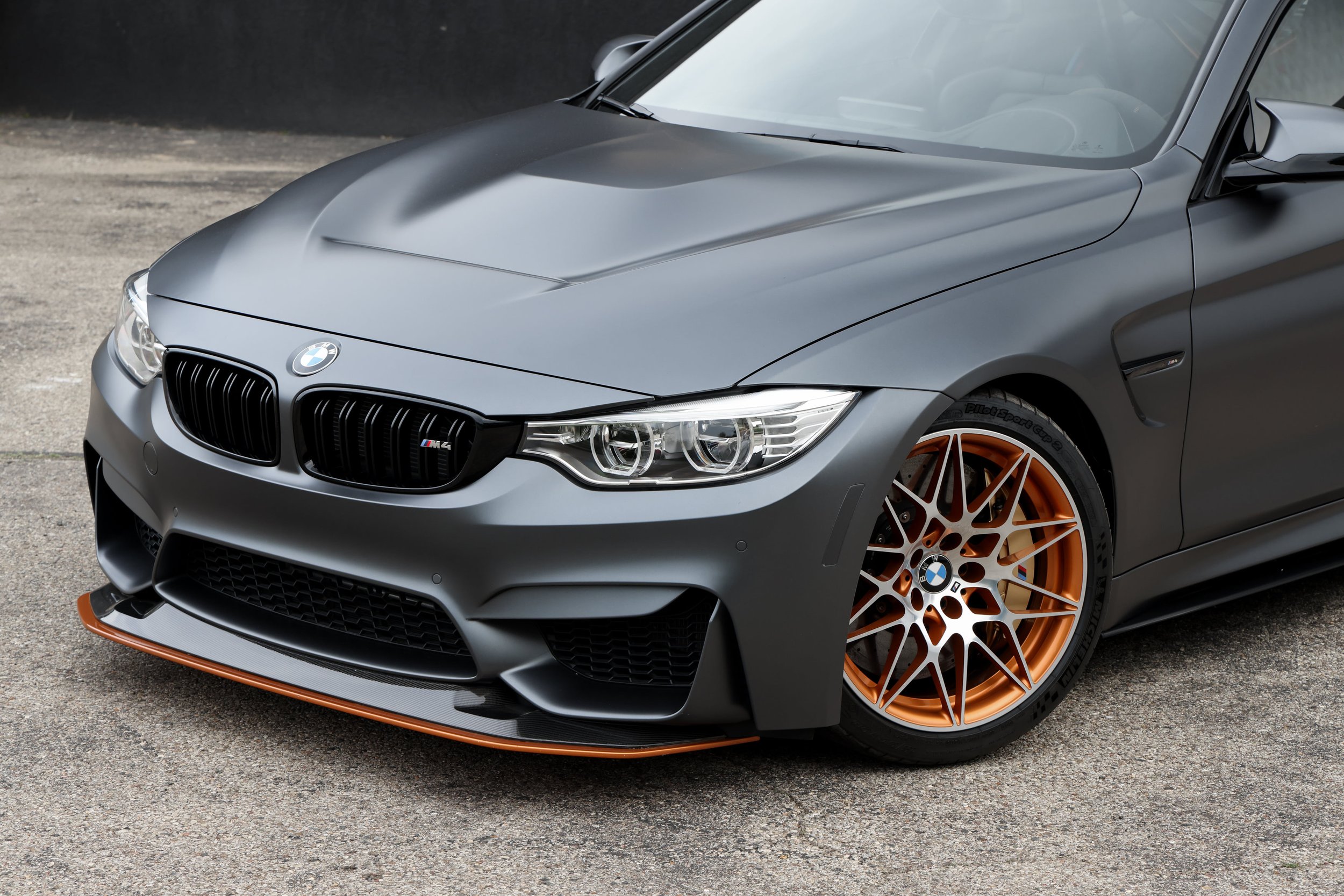 K579070-BMW M4 GTS-Frozen Grey-Resized-006.jpg