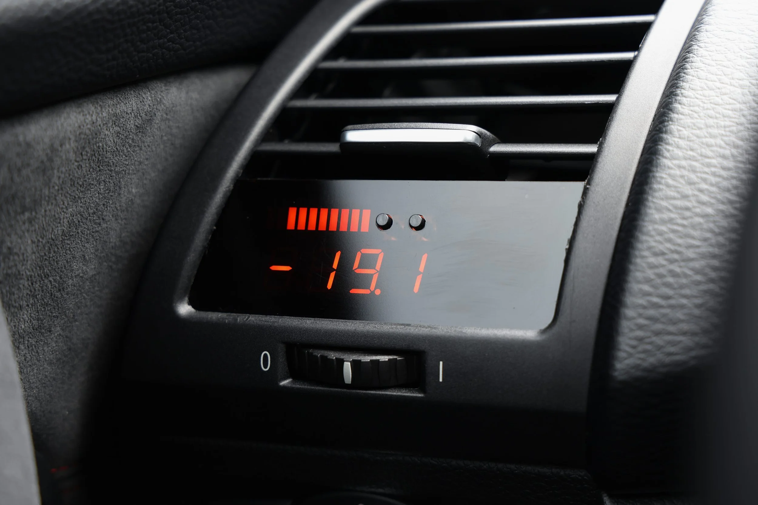 VT47708-BMW 1M-valencia-Resized-063.jpg