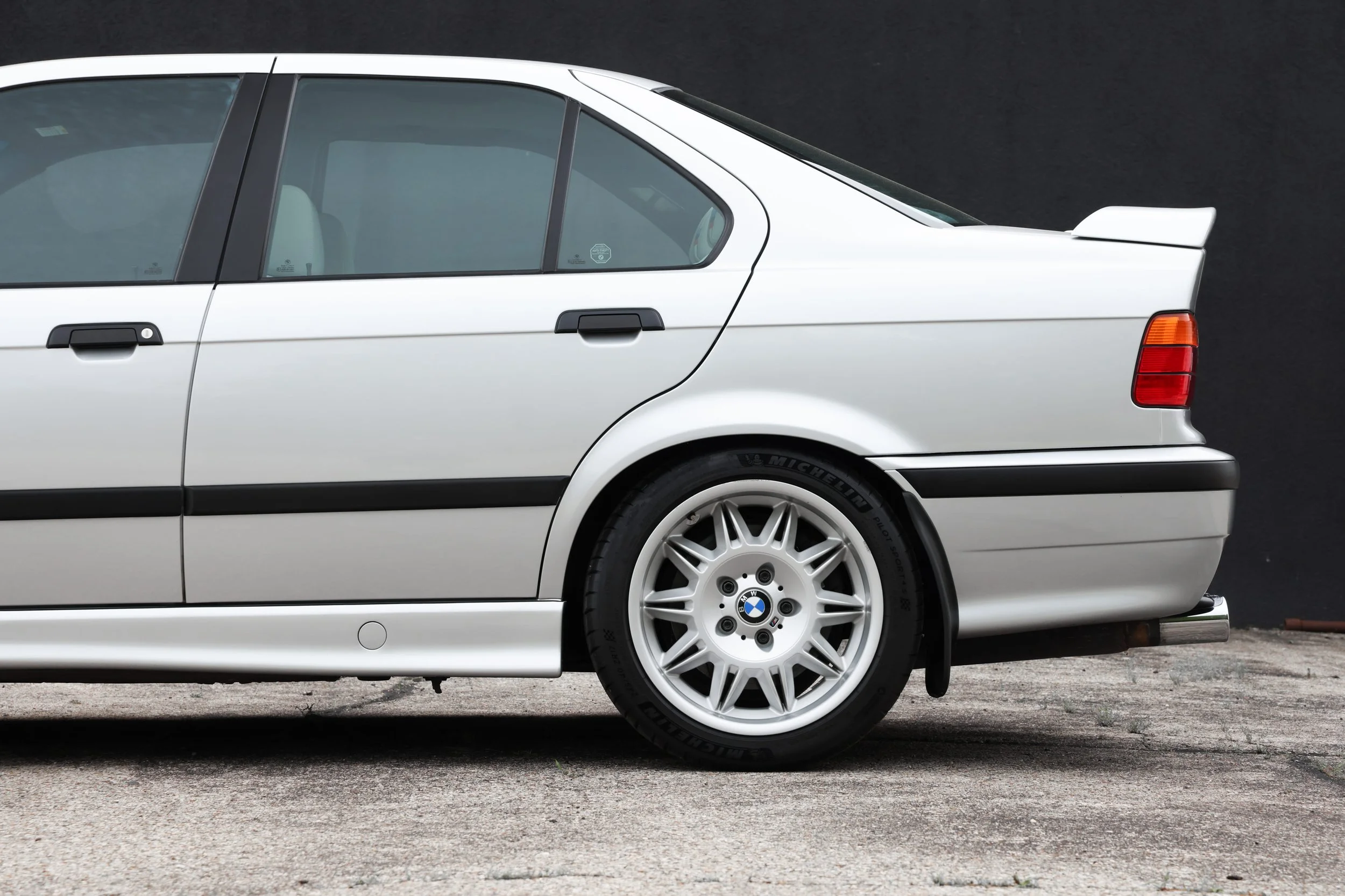EE09415 - BMW E36 M3 Sedan - Silver - Resized-015.jpg