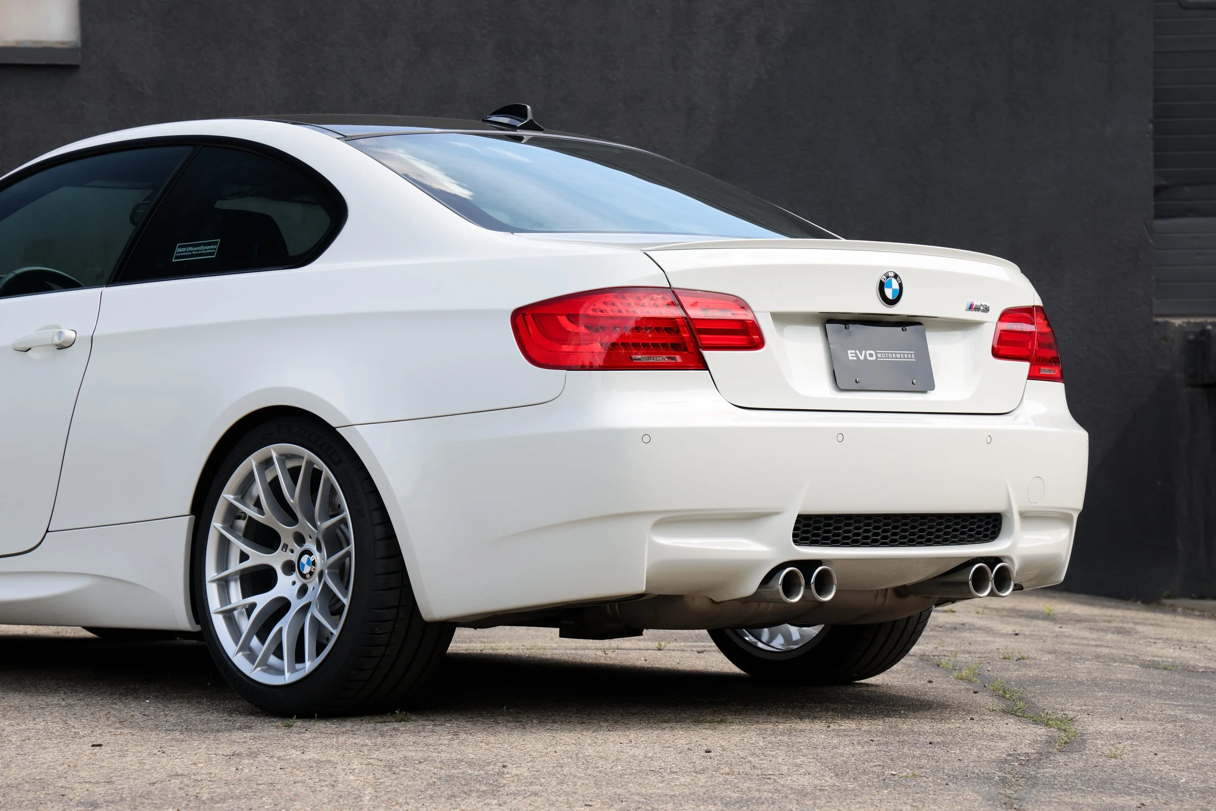 E798636 - E92 M3 - Full Size-008.jpg