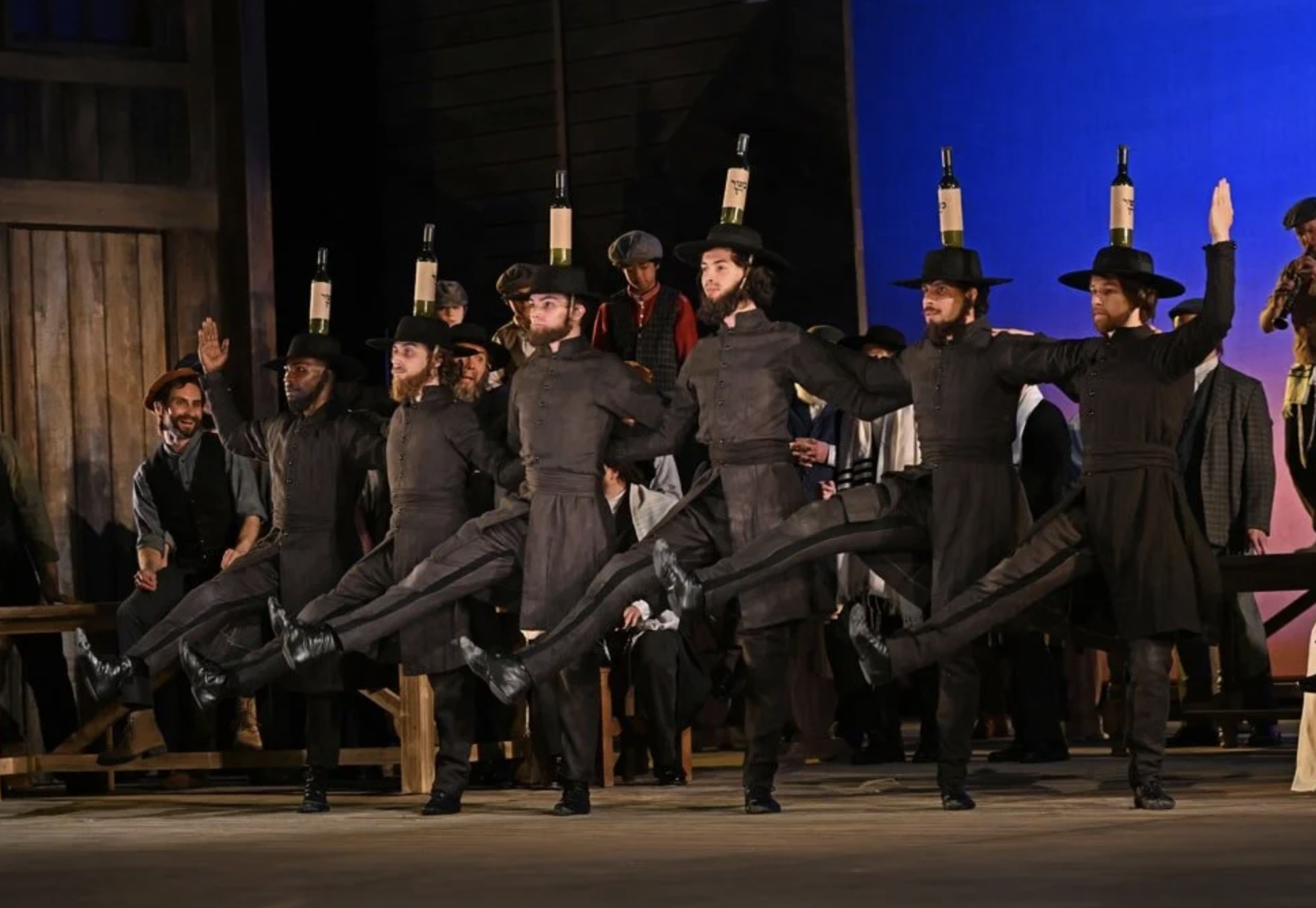 Pictured: Members of the Cincinnati Ballet and Cincinnati Opera Chorus