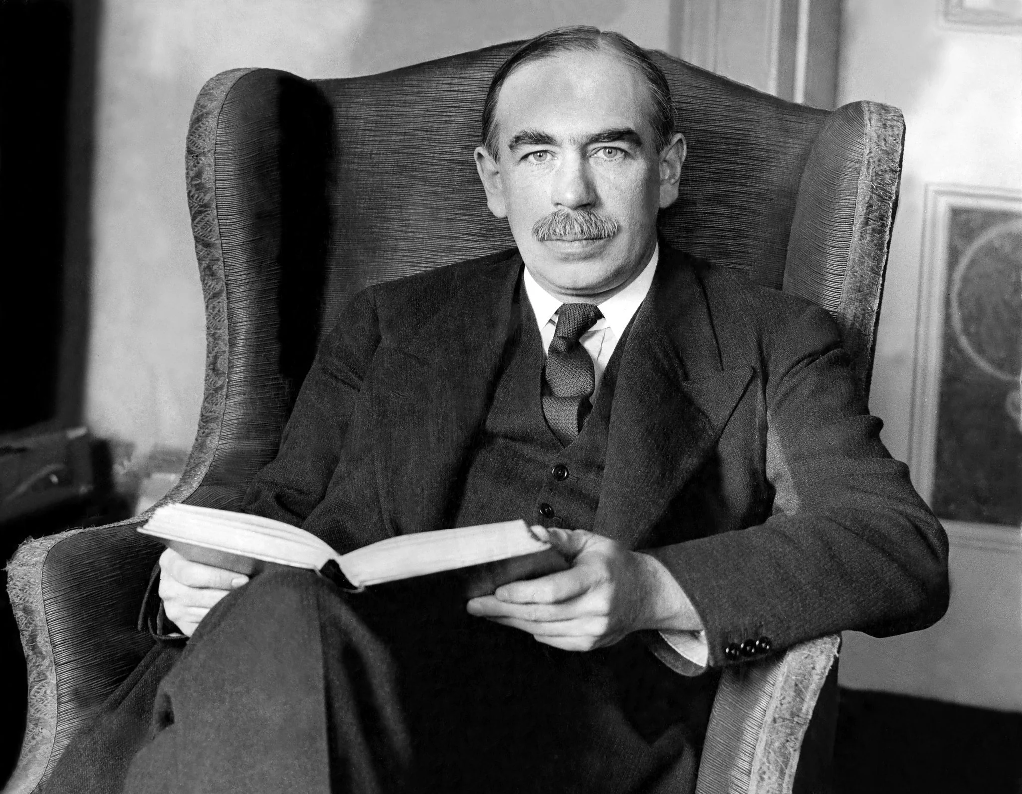 12UP-Keynes-superJumbo.jpg