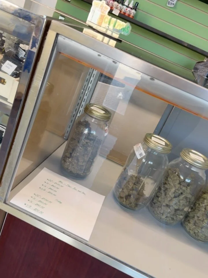 New strains &amp; New inventory! ‼️
Any requests you want us to add in the shop? 
Let us know! 

Camdyn&rsquo;s got you covered 

CamdynsThePlug.com

#yorkville #steubenville