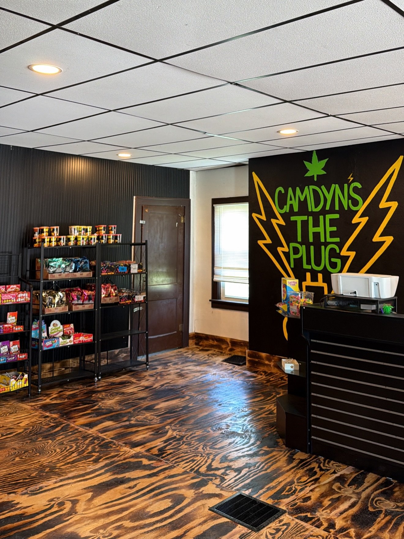 OUR CADIZ LOCATION IS NOW OPEN!!

PULL UP ON US TODAY FROM 11-7PM!

YOUR NEW FAVORITE ONE STOP SHOP⛽️💨

CAMDYNSTHEPLUG.COM

#cadizohio #cadiz #camdynsconvenient #theplug