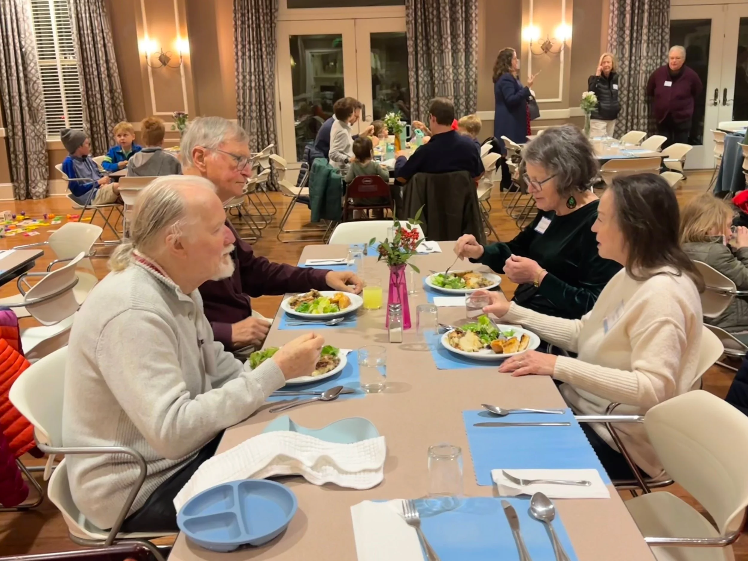Wednesday Night Community Dinner snapshot