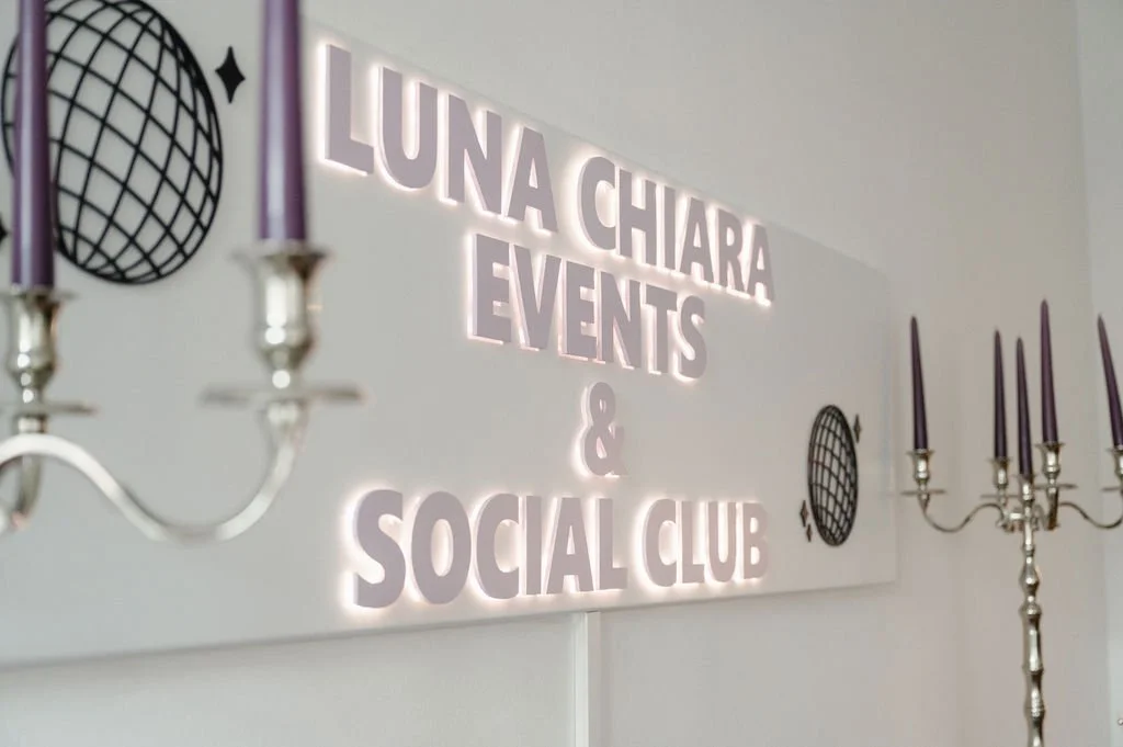 Event Leuchtschrift Luna Chiara Events & Social Club