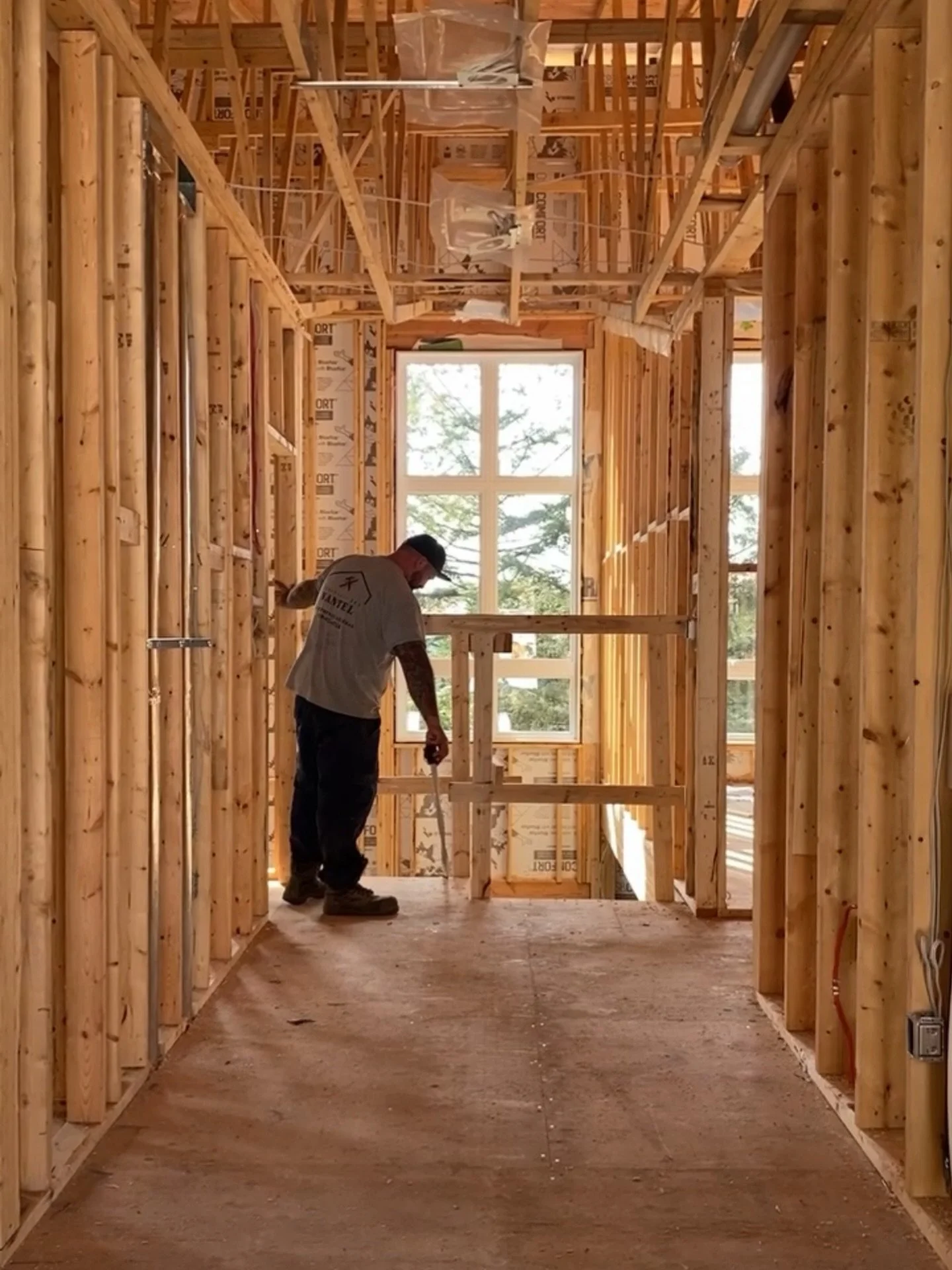 Une maison neuve, c&rsquo;est un peu comme une page blanche 🤎
 On vous accompagne pour choisir les finis, am&eacute;nager les espaces et ajouter les touches qui feront de votre futur chez-vous un endroit qui vous ressemble vraiment ✨

Collaborer sur