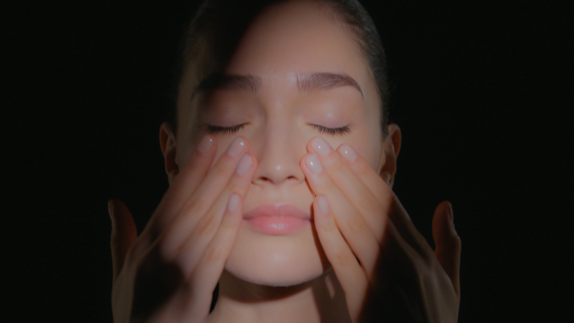 GIORGIO ARMANI_ROUTINE.png70.png