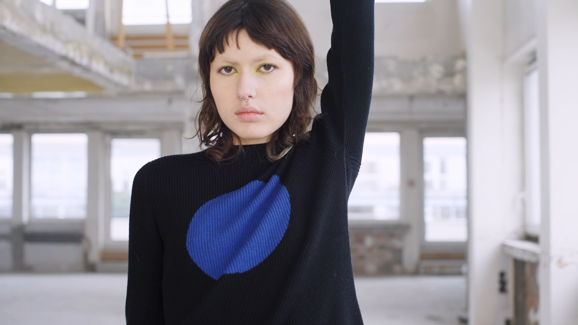 POST2_AMCA OVAL_16-920.png