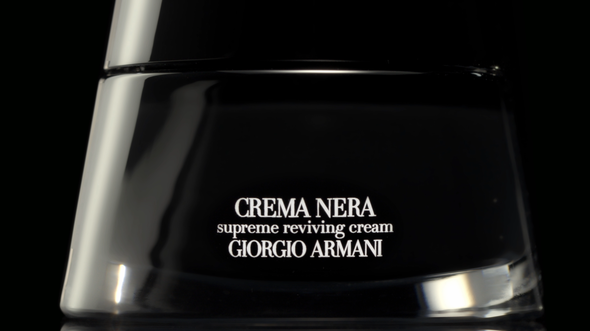 GIORGIO ARMANI_ROUTINE.png40.png