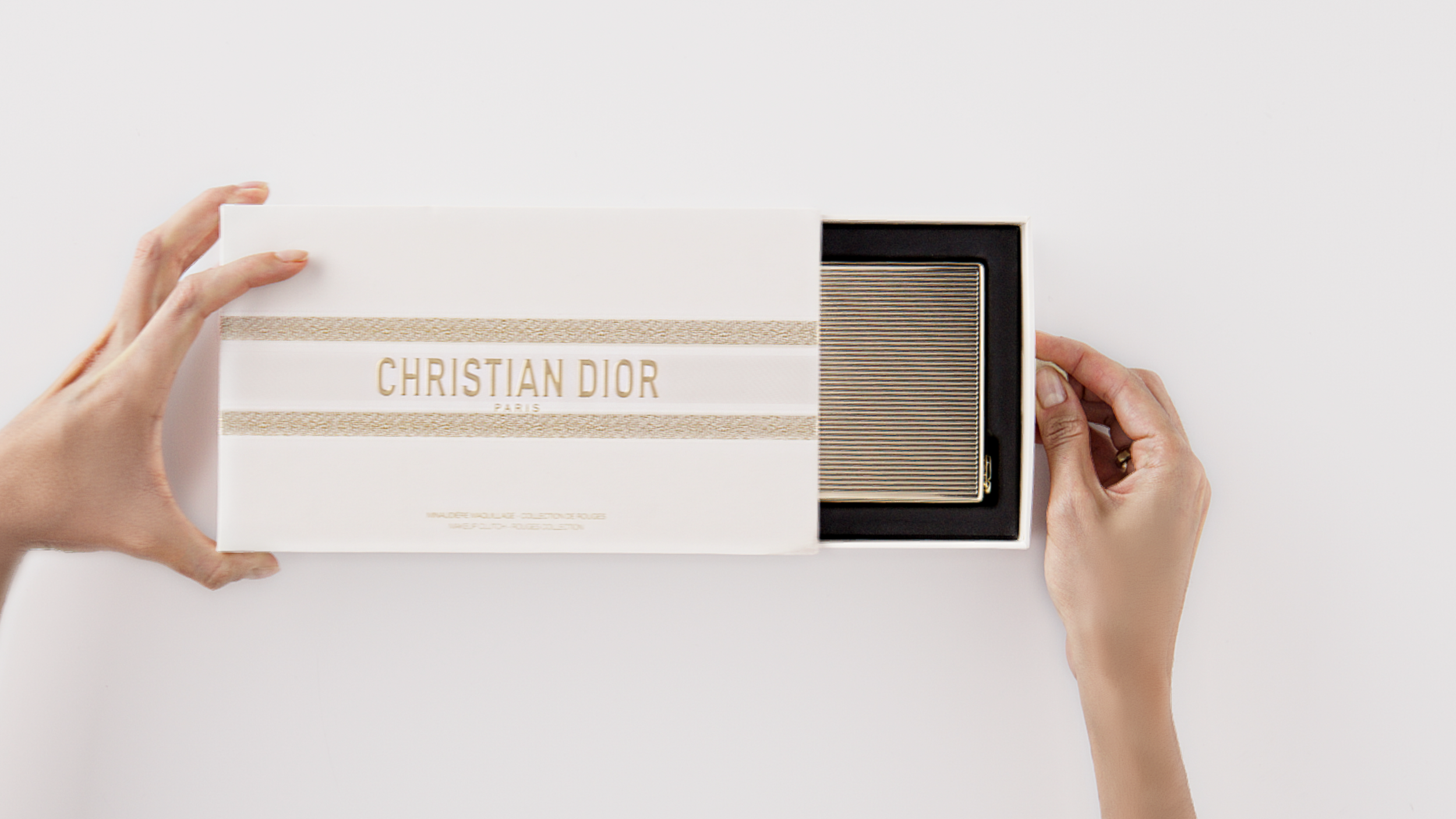 DIOR_1H24_FOREVER_MINAUDIERE_16920.png