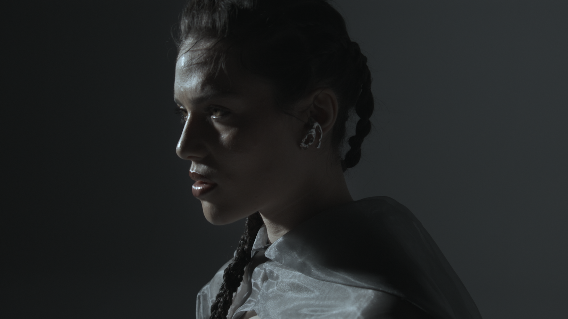 POST24_AVA BAYA40.png