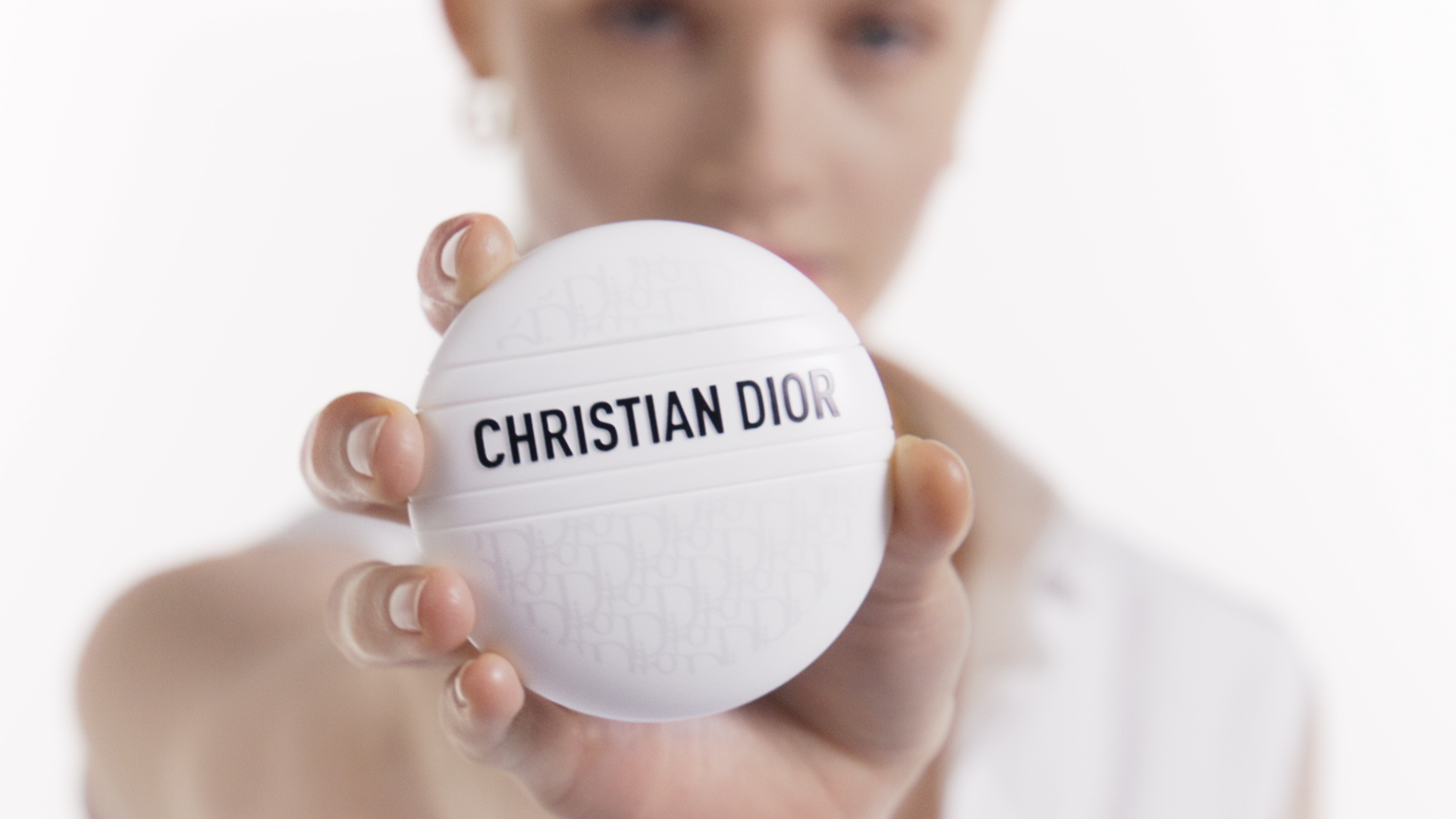 LOOKBOOK 2023_SPIN LE BAUME90.png