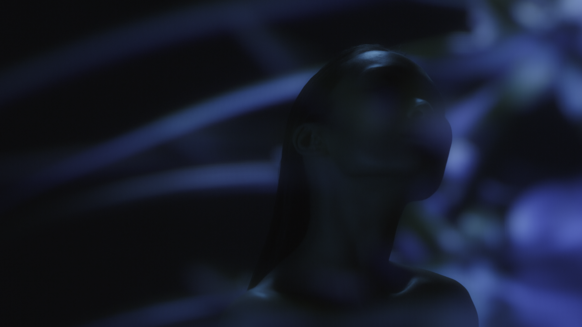 GUERLAIN_TUTO OI BLUE_MICRO-LIFT_LIVRAISON_16-9.mov.png120.png