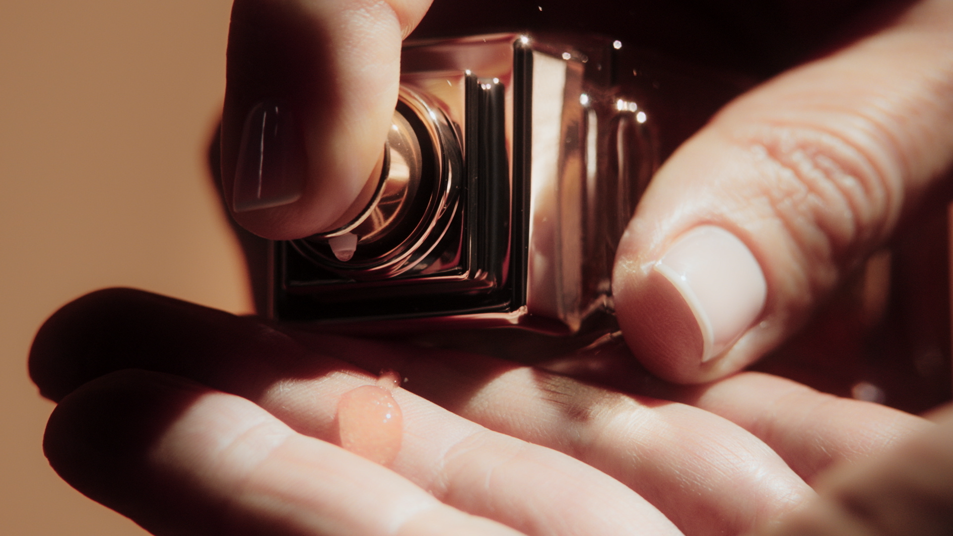 DIOR_HOW TO_ASMR.png40.png