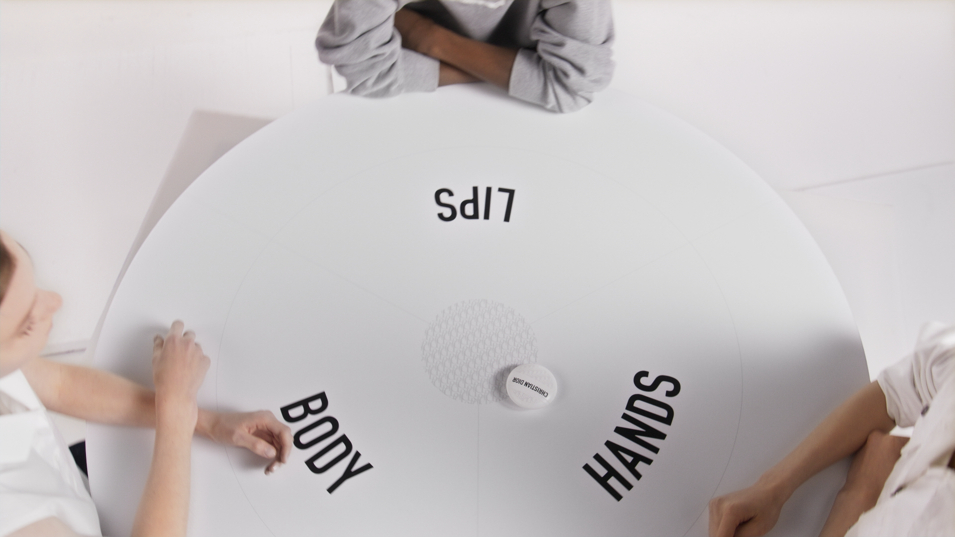 LOOKBOOK 2023_SPIN LE BAUME20.png