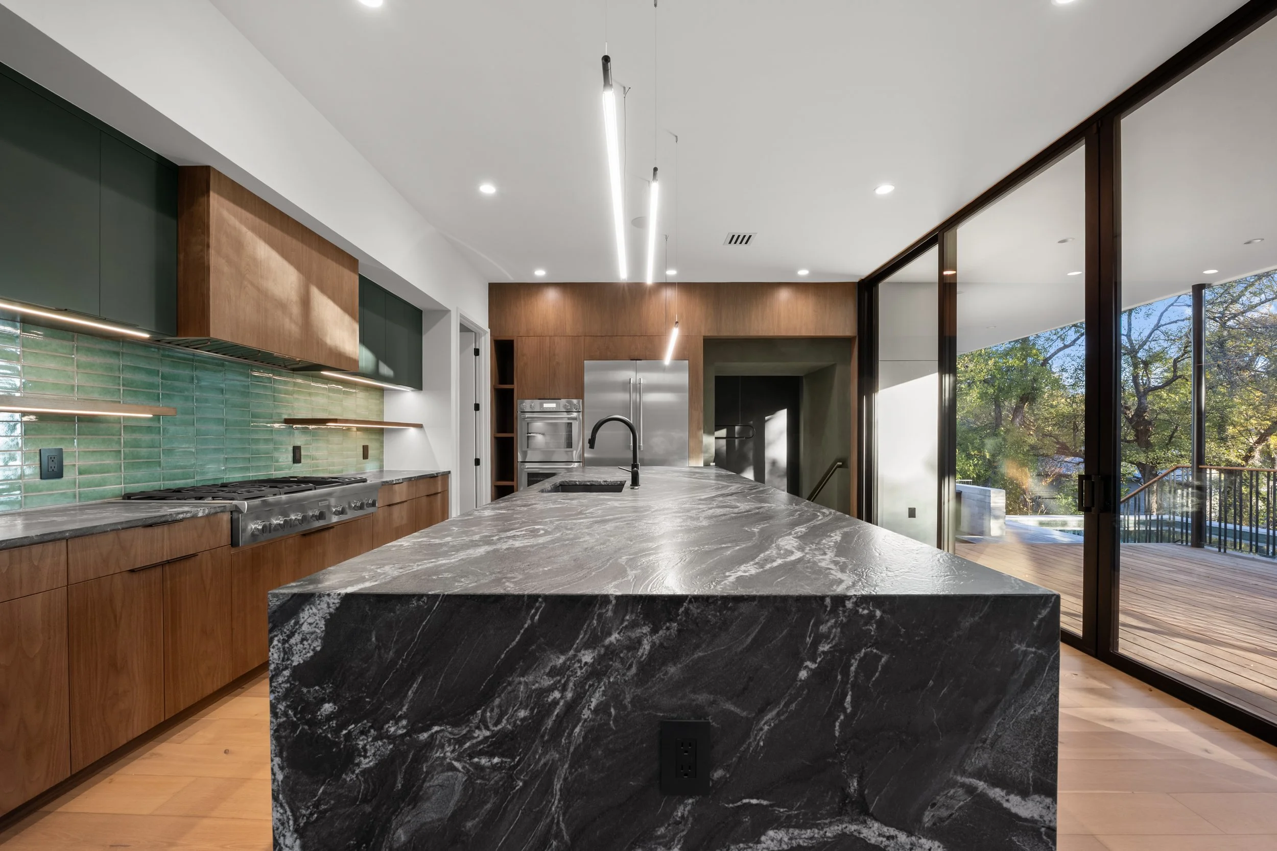 3003 OAK HAVEN 22.jpg