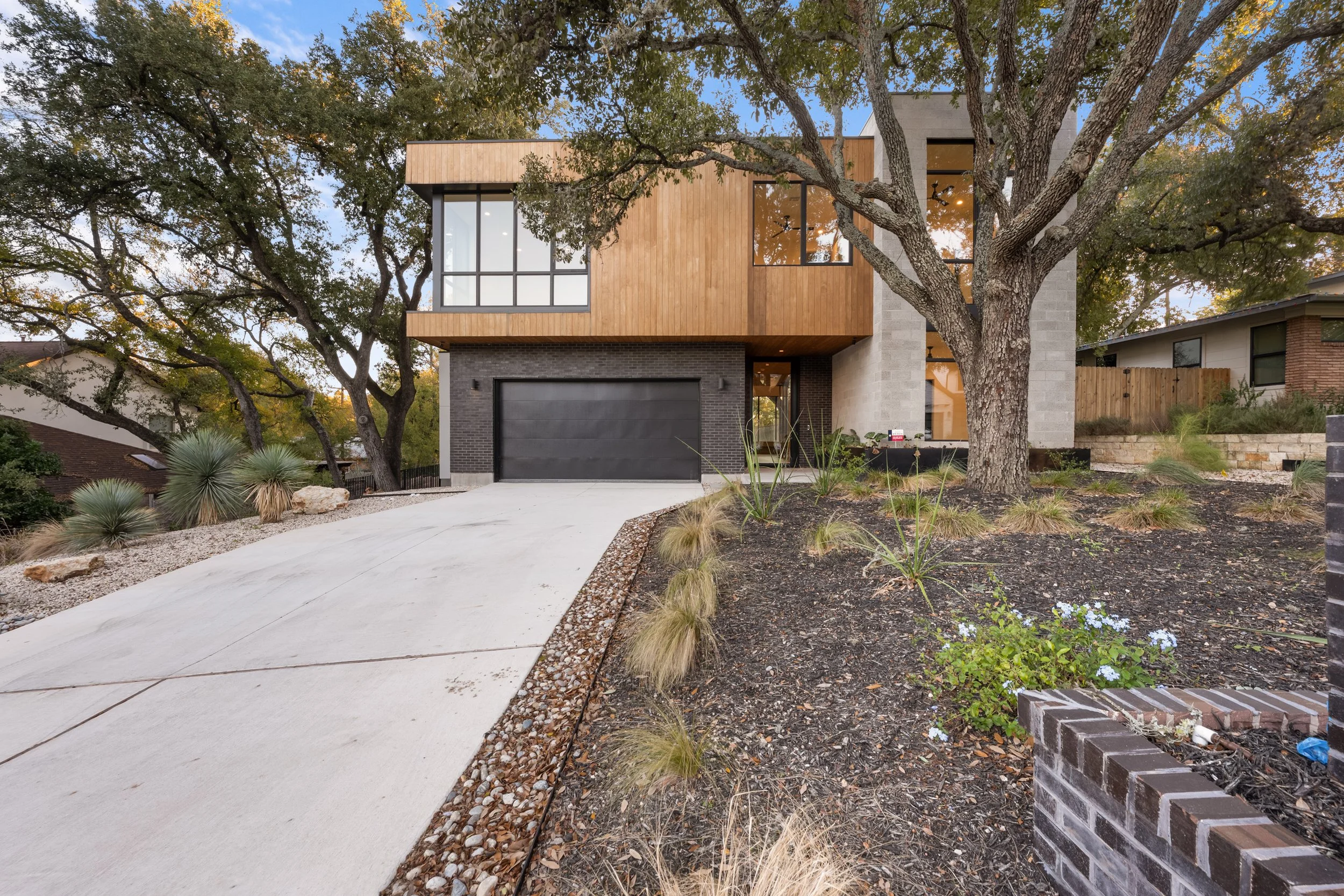 3003 OAK HAVEN 25.jpg