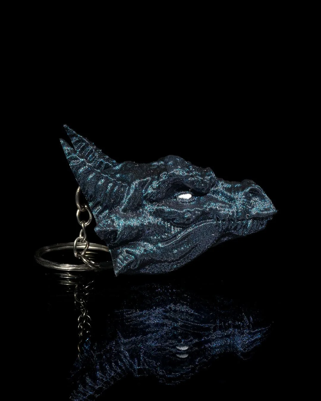 Epic_Dragon_Keychain_2_4a4fe39d3f.jpg