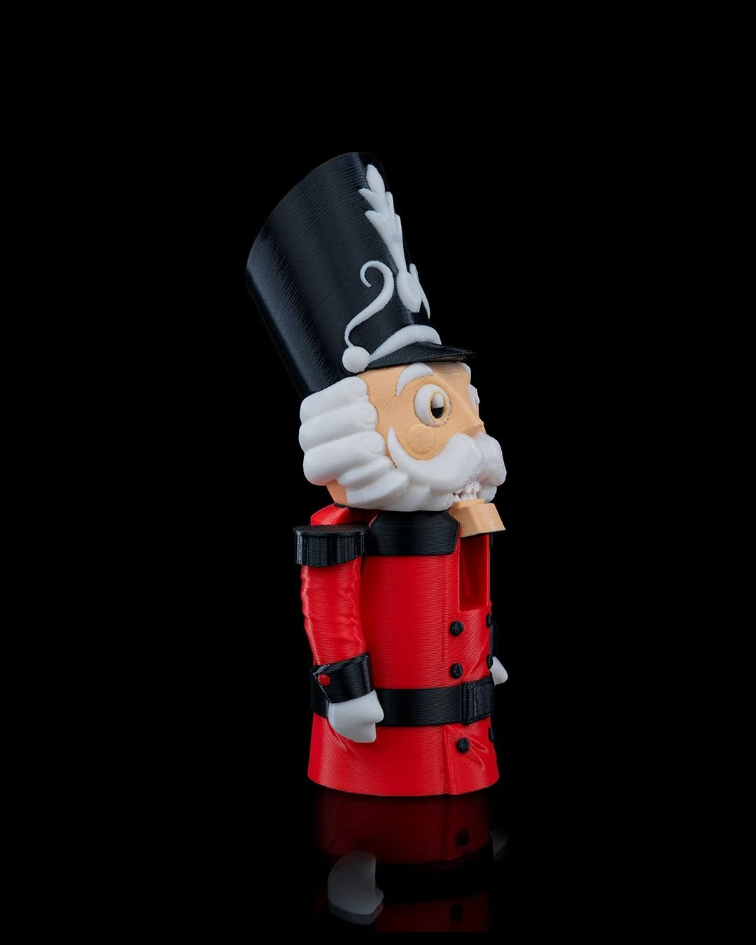 Newt_the_Nutcracker2_fe4455448a.jpg