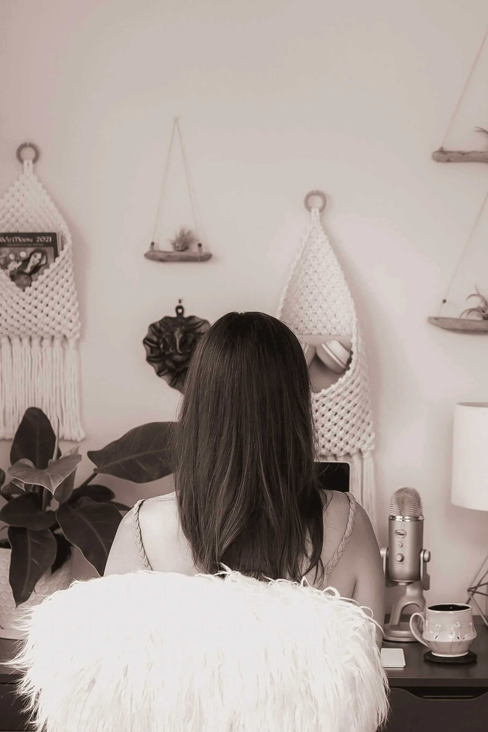 Kristi Amdahl at the computer