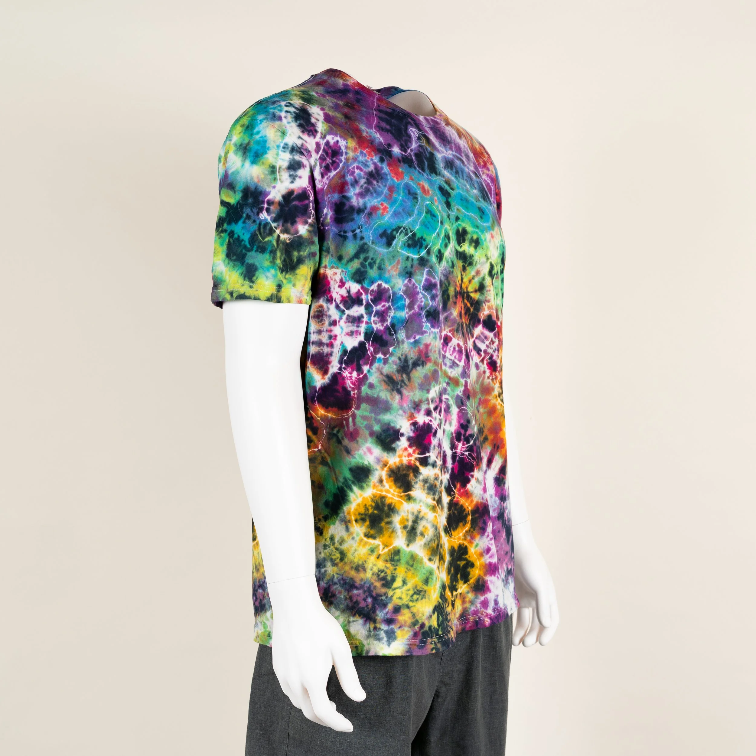 Rainbow Cosmic Roll Tie Dye 0104-2401-1MR.jpg