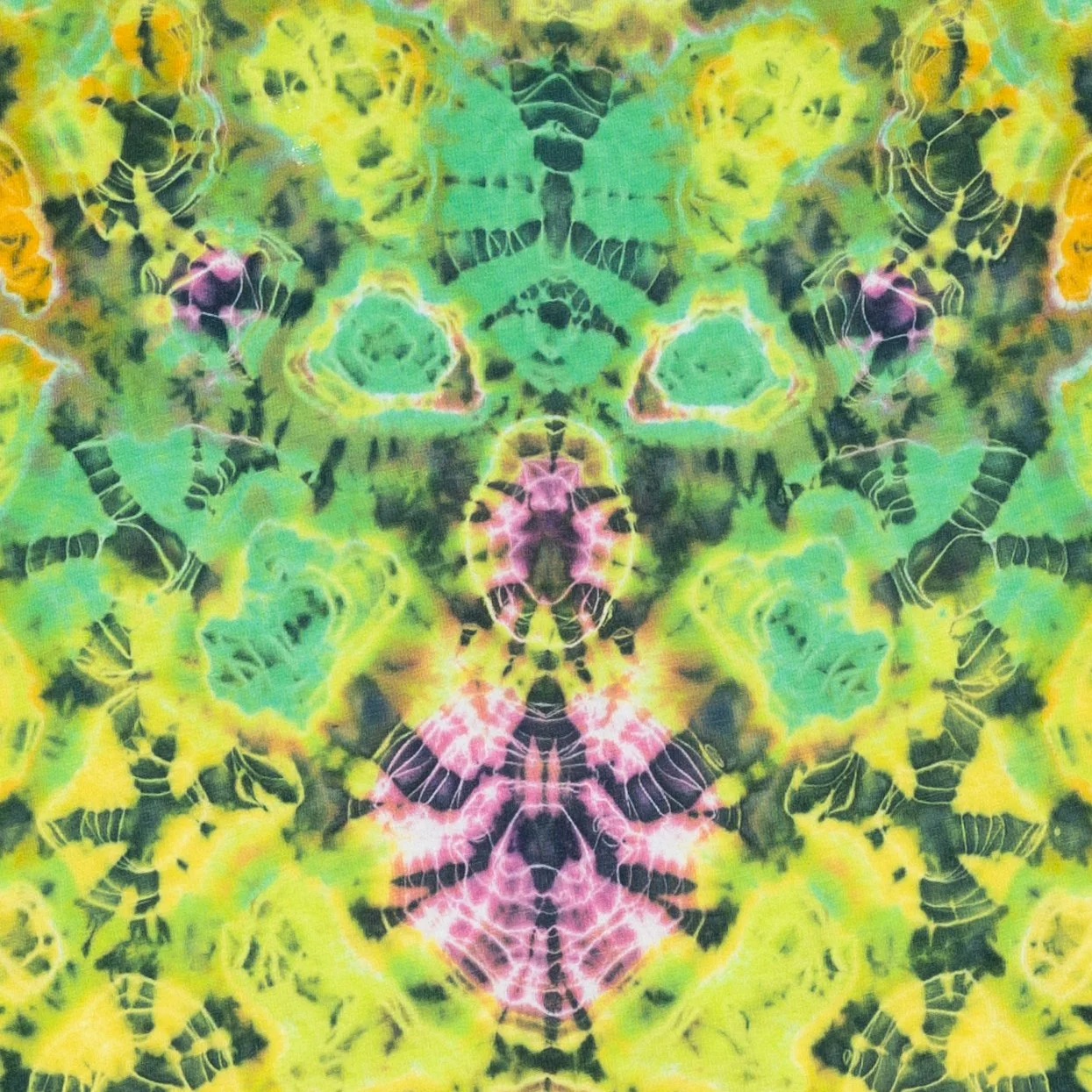 Earth Kenney Style Tie Dye 0104-1802-1C.jpg