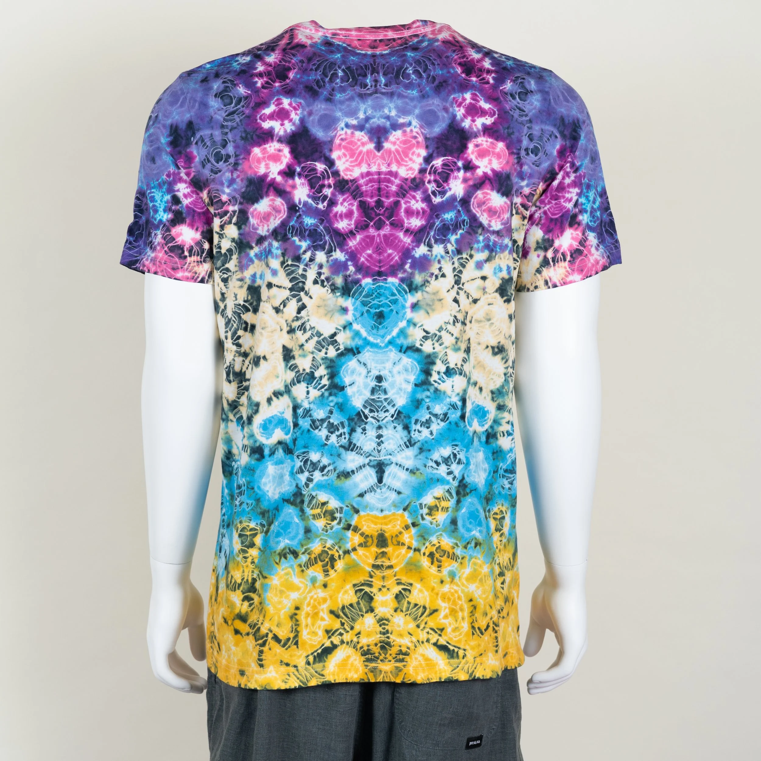 Universal Mind Kenney Style Tie Dye 0103-1802-4MB.jpg